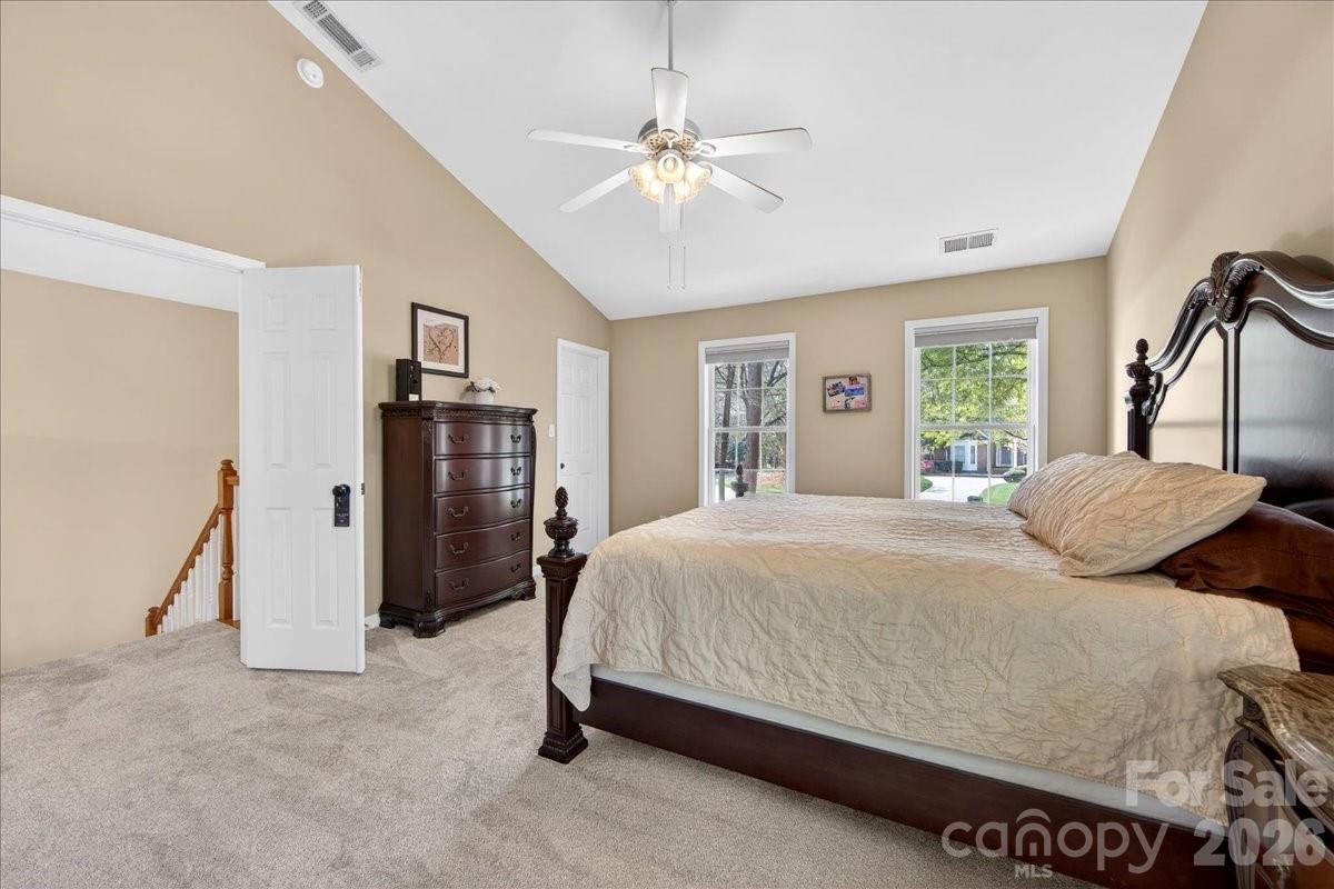 12532 Overlook Mountain Drive Property Photo 24