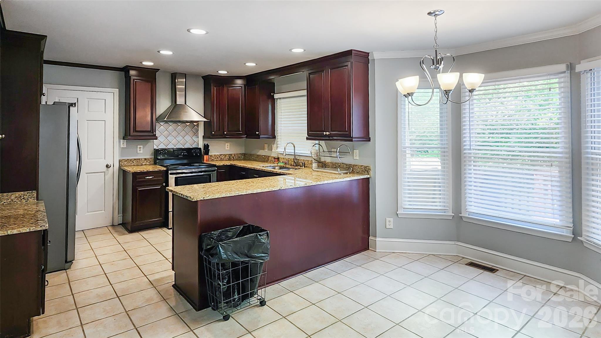 8331 Dunstaff Road Property Photo 9