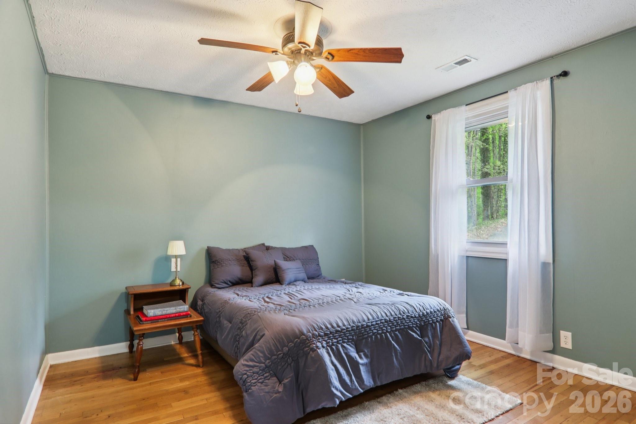 74 Link Circle Property Photo 30