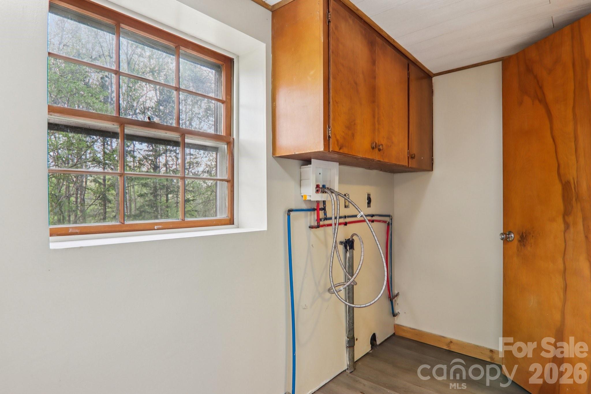 74 Link Circle Property Photo 37
