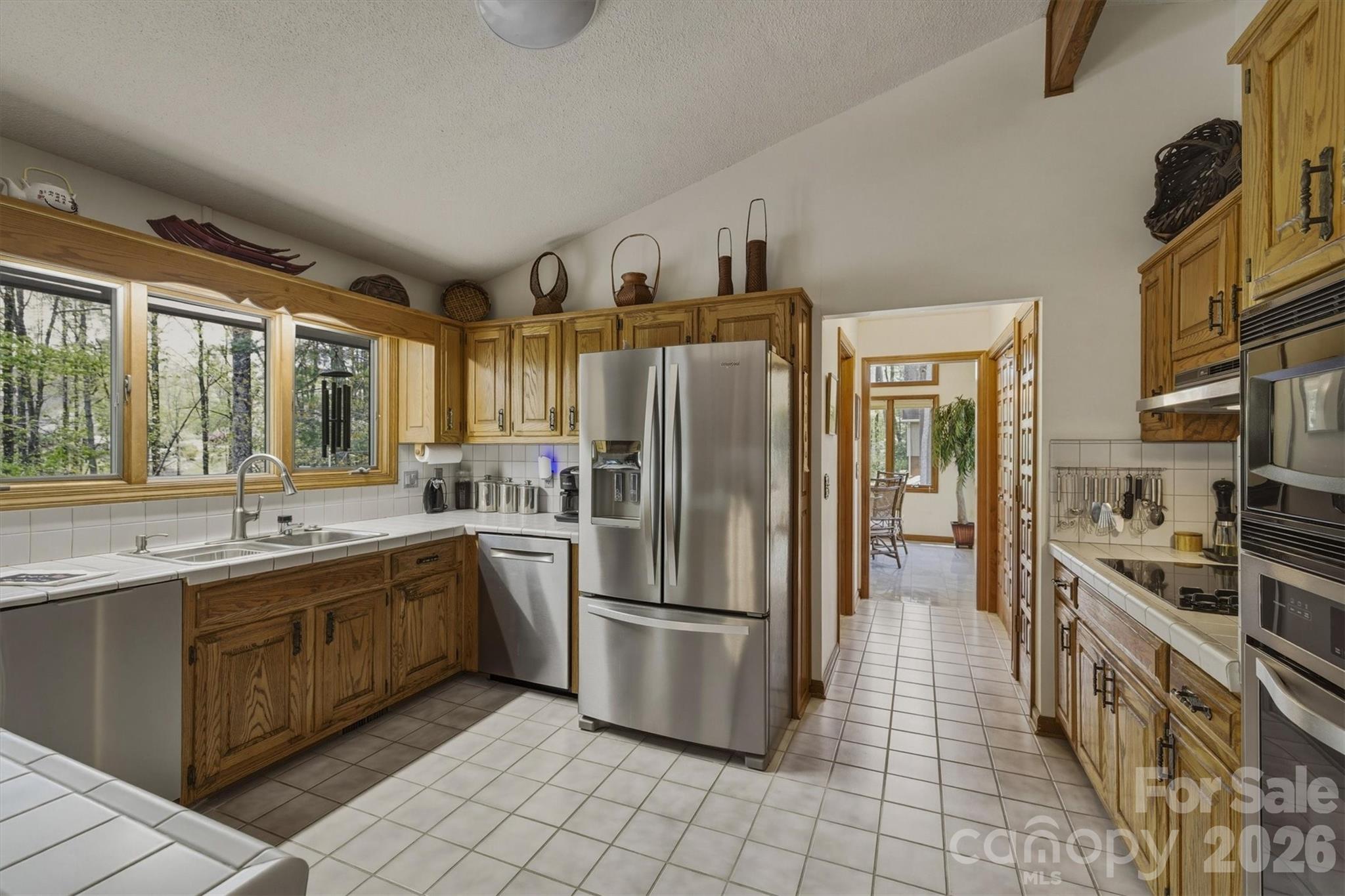 122 Lake Club Drive Property Photo 19