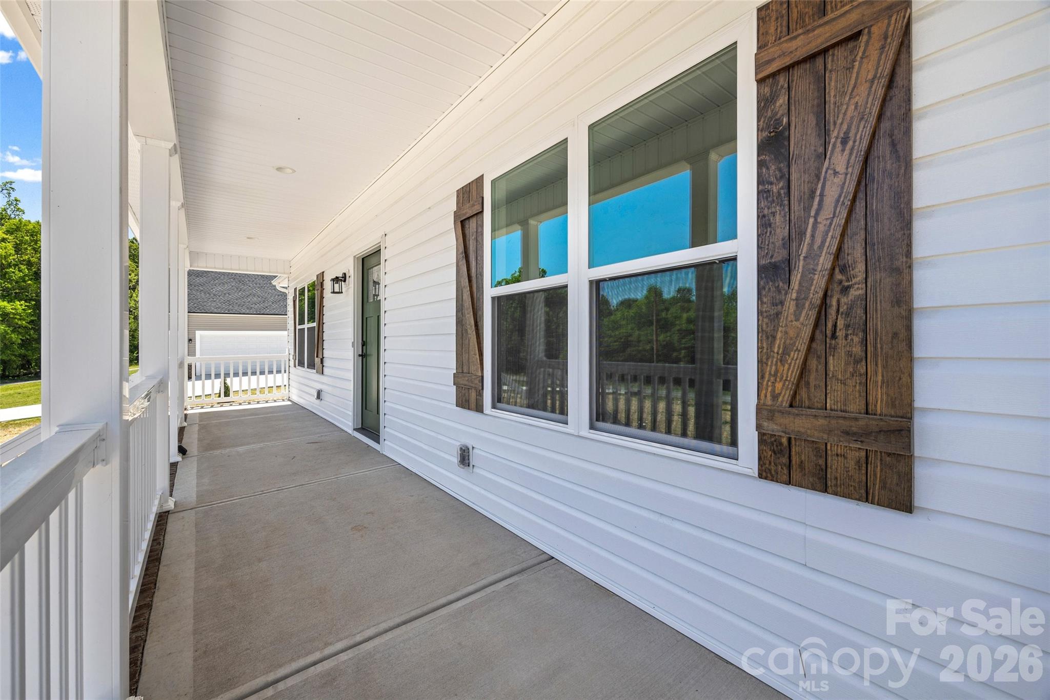 755 White Jenkins Road Property Photo 2