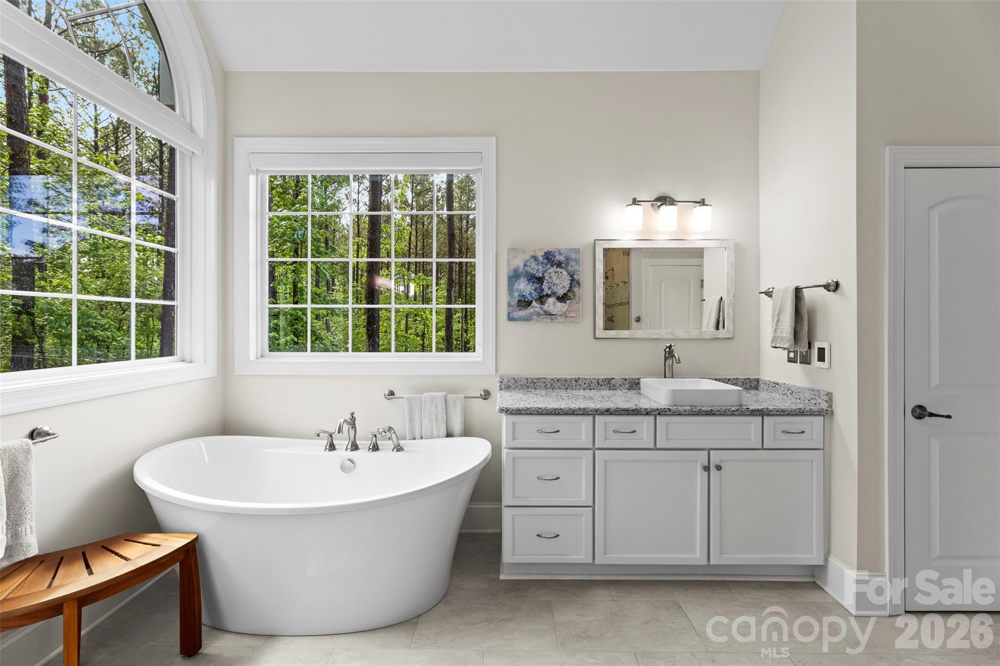 6296 Chimney Bluff Road Property Photo 12
