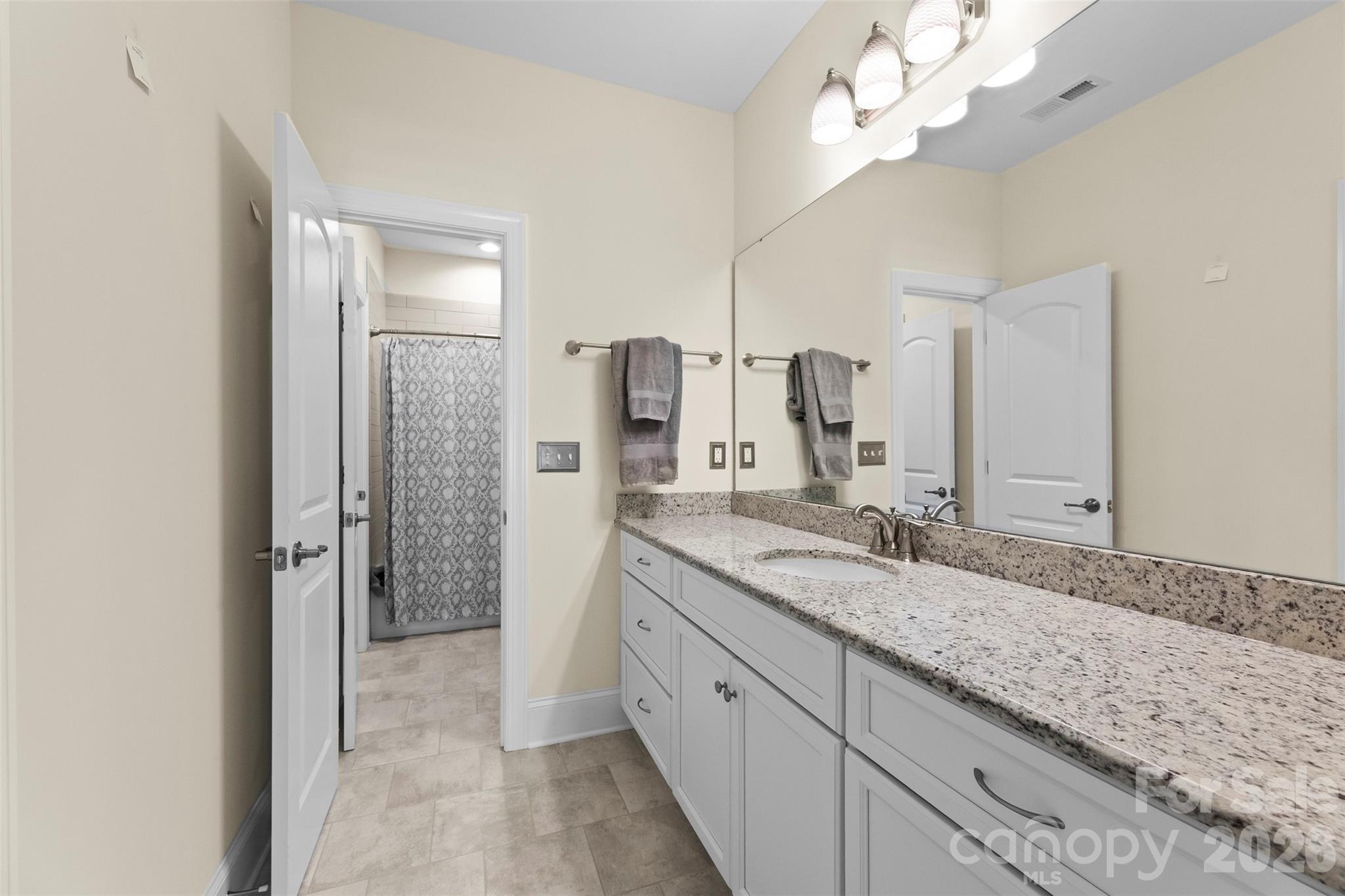 6296 Chimney Bluff Road Property Photo 21
