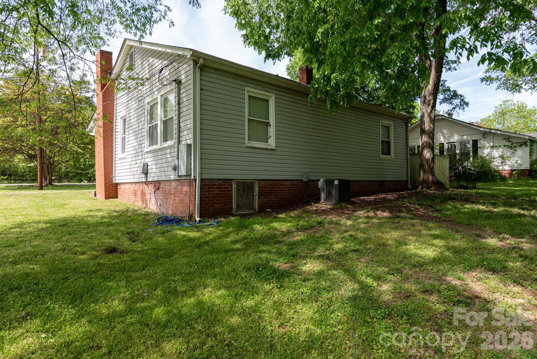 33 Central Heights Drive Property Photo 11