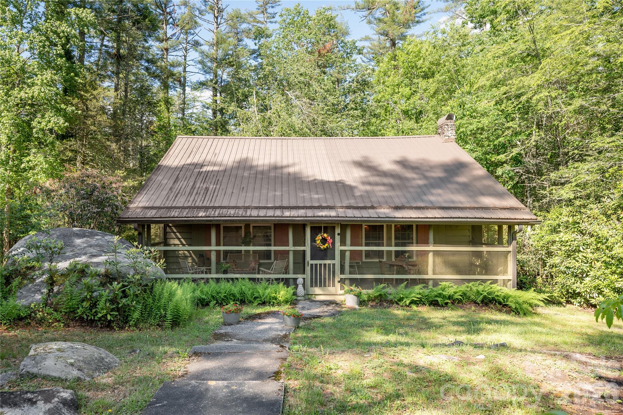 10844 Greenville Highway Property Photo 1