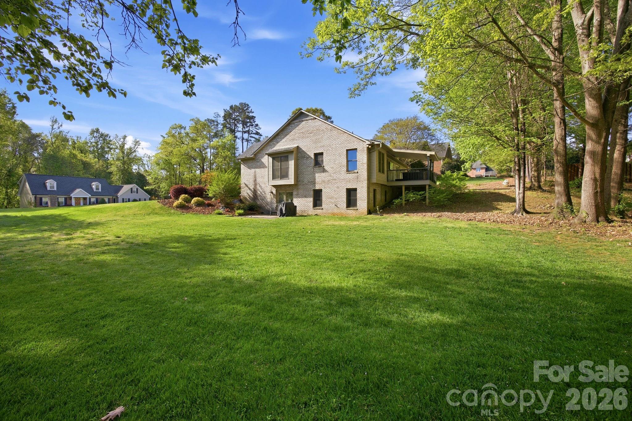 406 Vincent Court Property Photo 45