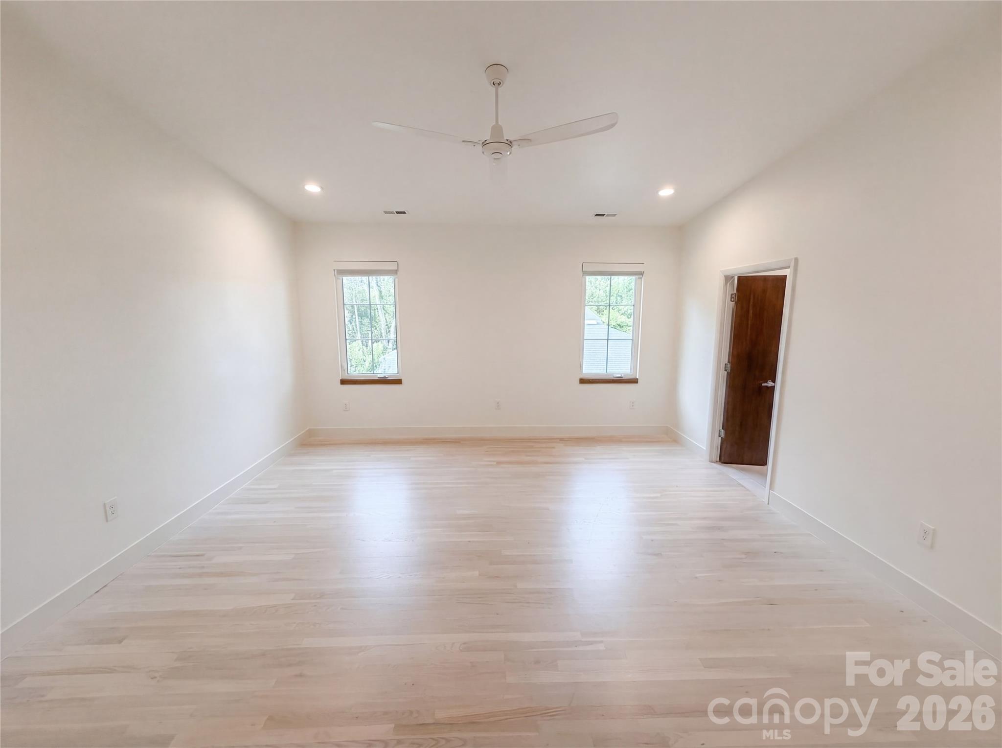 1609 Richland Drive Property Photo 4