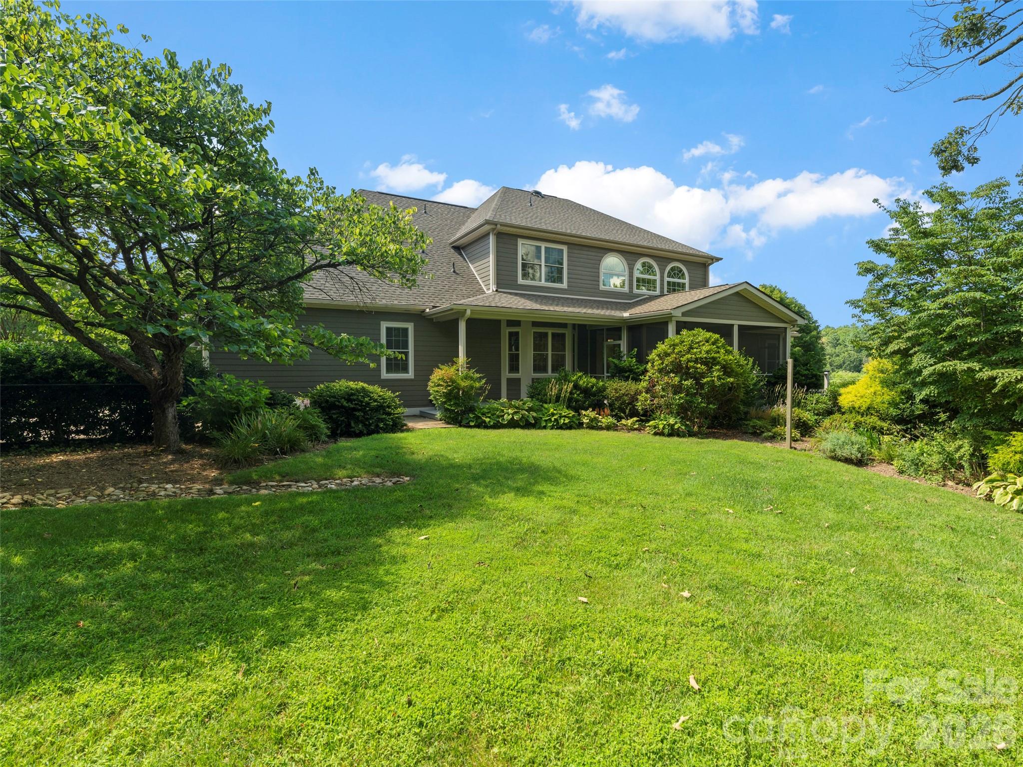 18 Brook Meadows Lane Property Photo 8