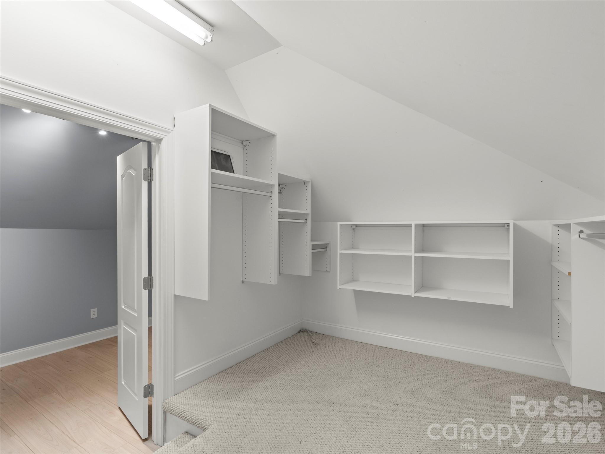 18 Brook Meadows Lane Property Photo 30