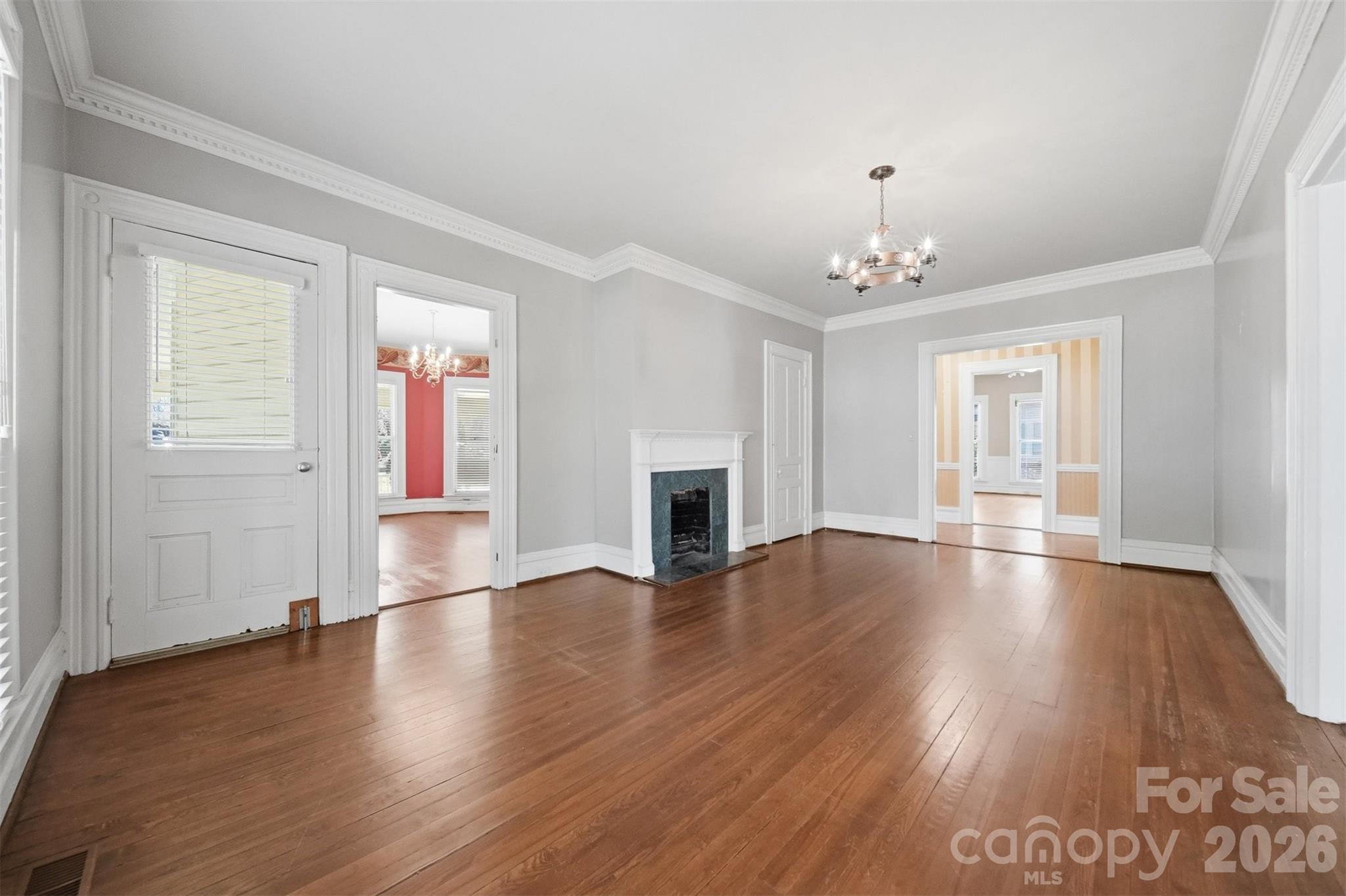 121 5th Avenue Property Photo 14