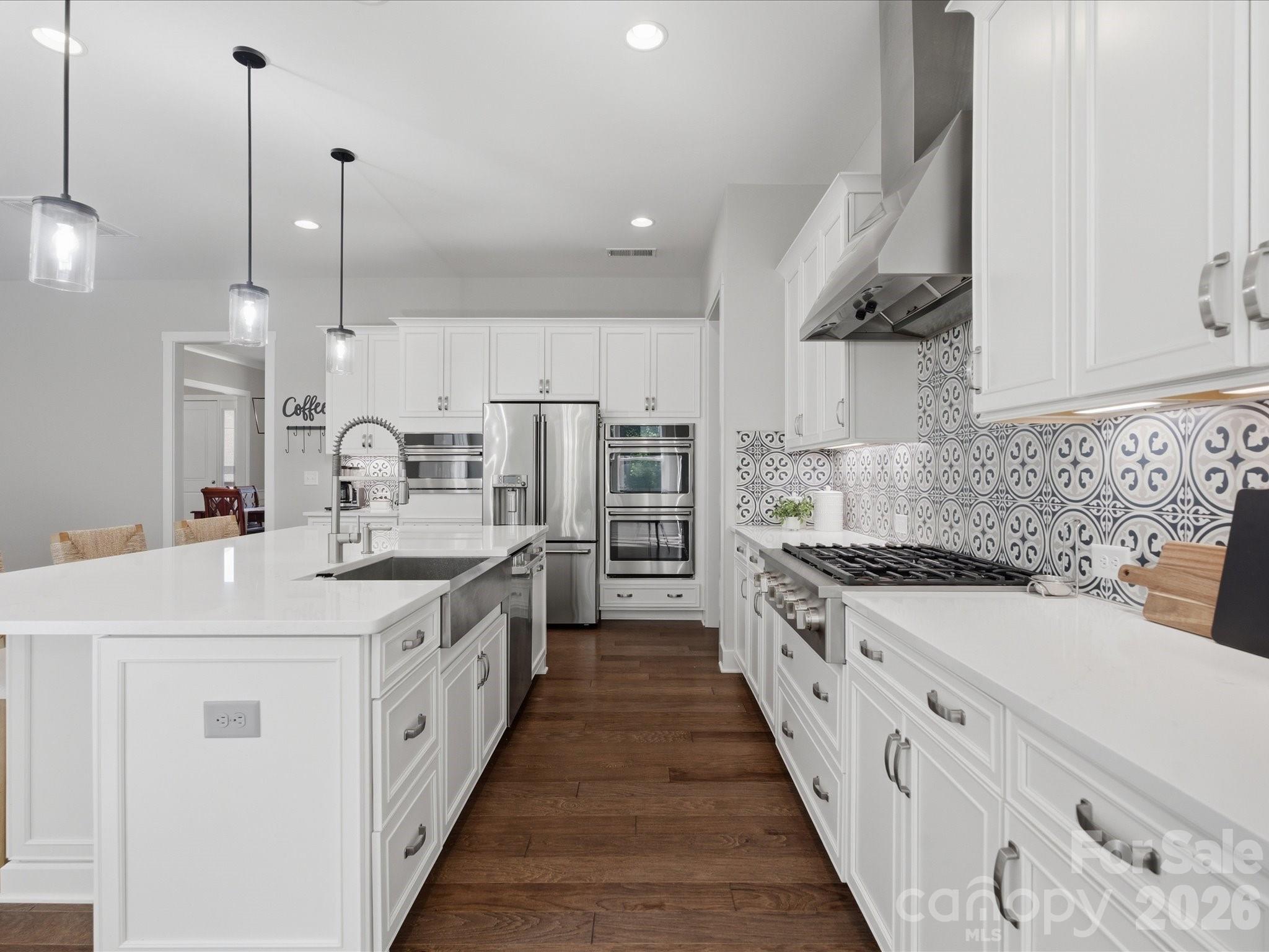 7190 Three Kings Road Property Photo 10