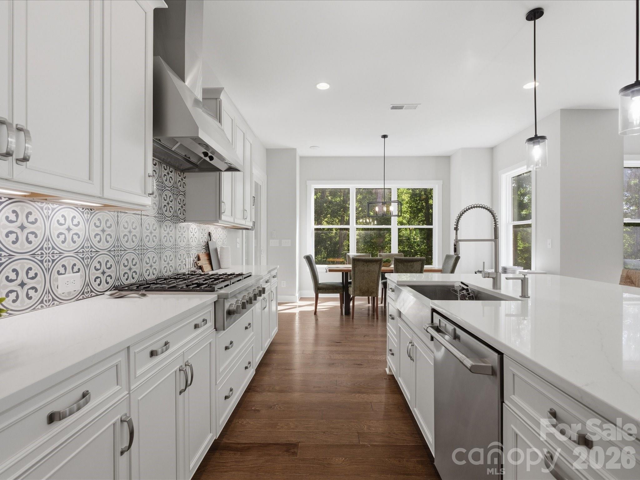 7190 Three Kings Road Property Photo 12