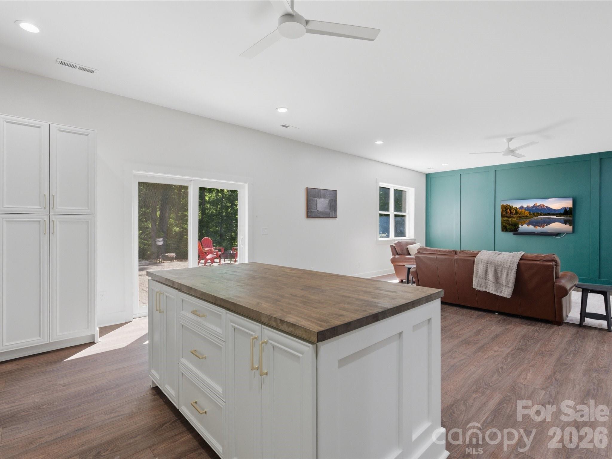 7190 Three Kings Road Property Photo 32
