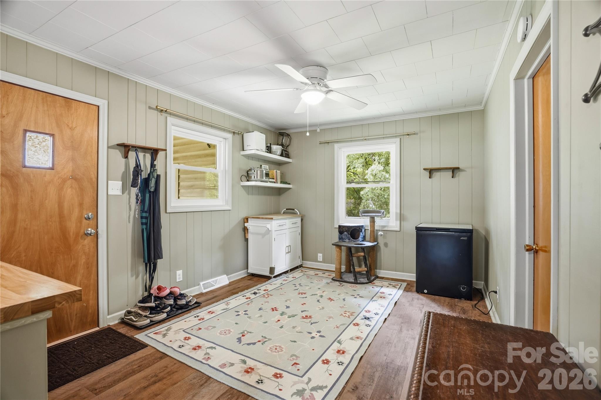 605 W 19th Avenue Property Photo 11