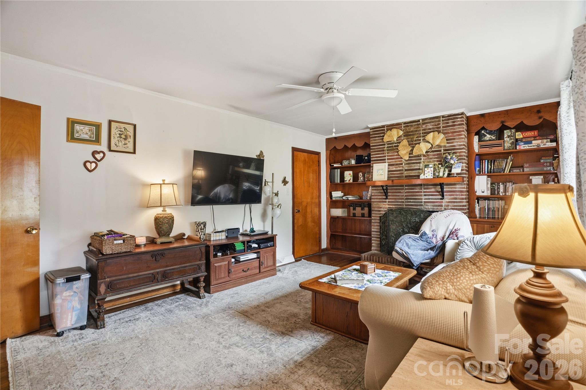 605 W 19th Avenue Property Photo 12