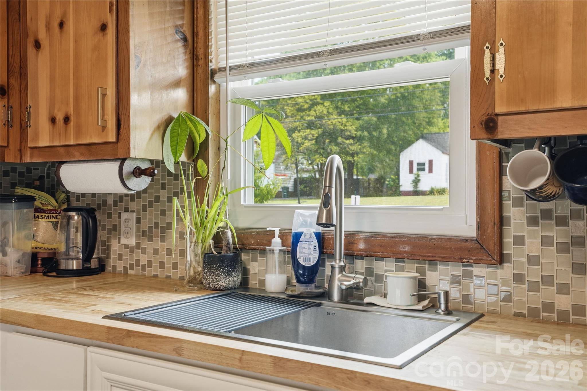 605 W 19th Avenue Property Photo 14
