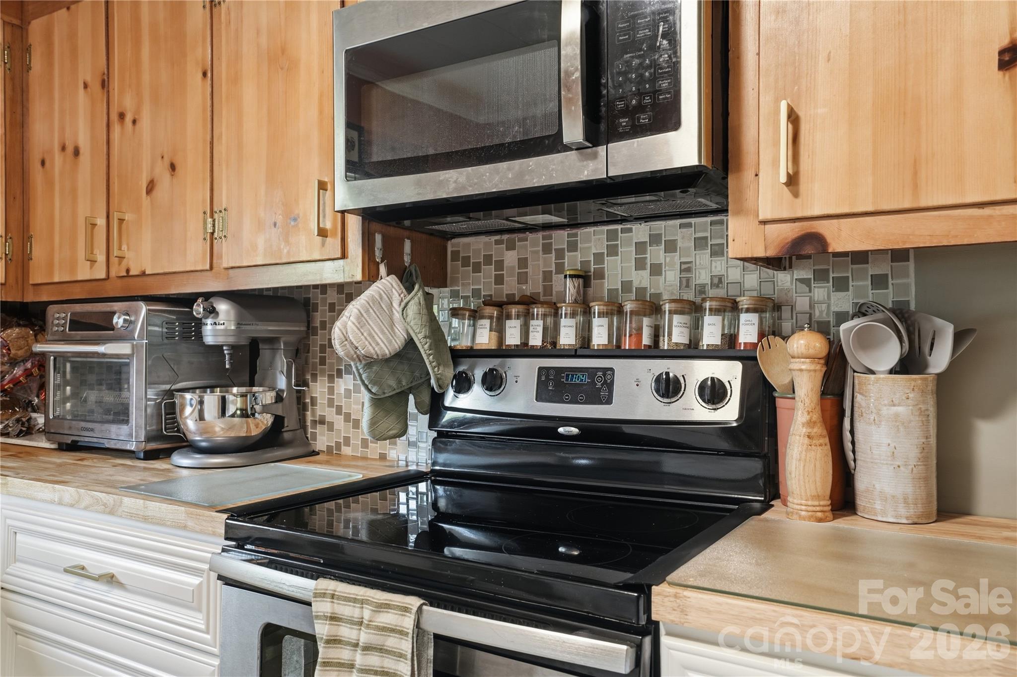 605 W 19th Avenue Property Photo 15