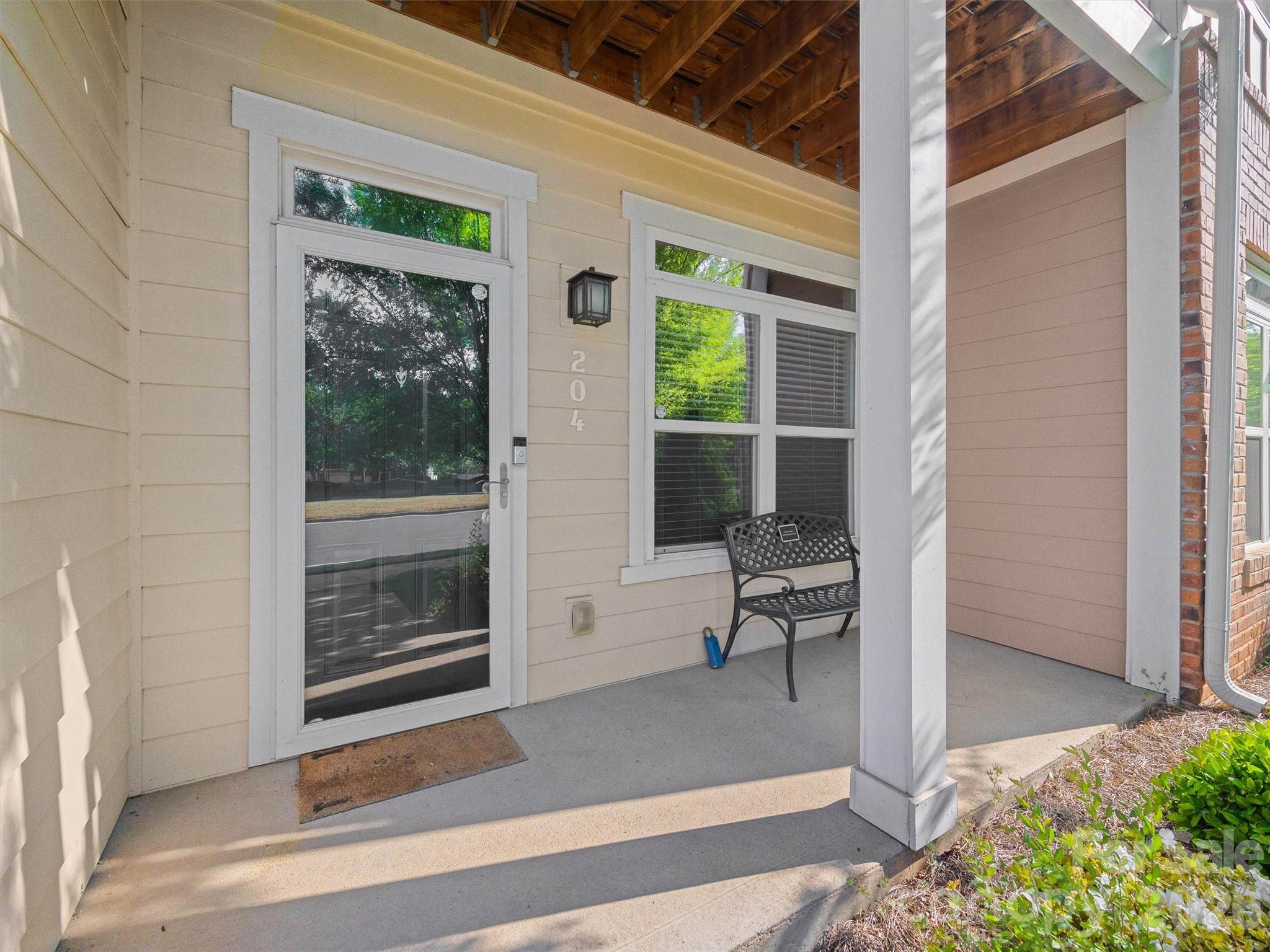 204 Overstone Court Property Photo 3