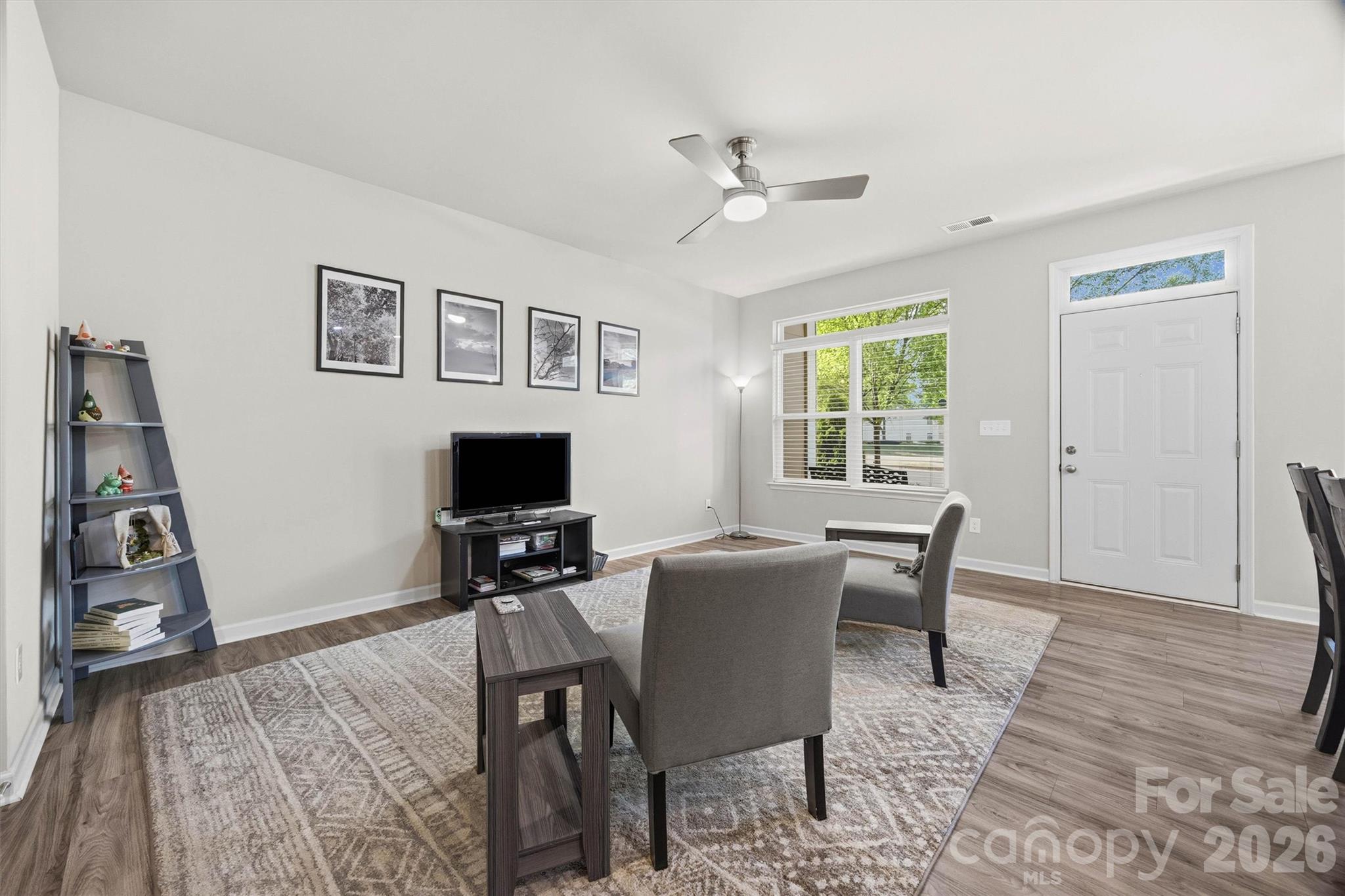 204 Overstone Court Property Photo 6