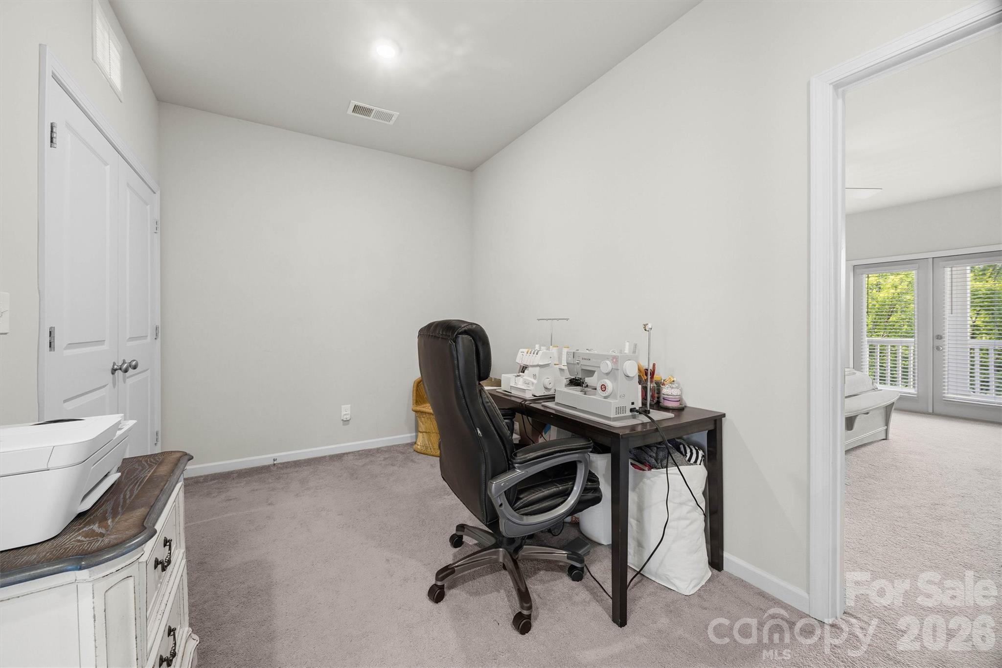 204 Overstone Court Property Photo 17