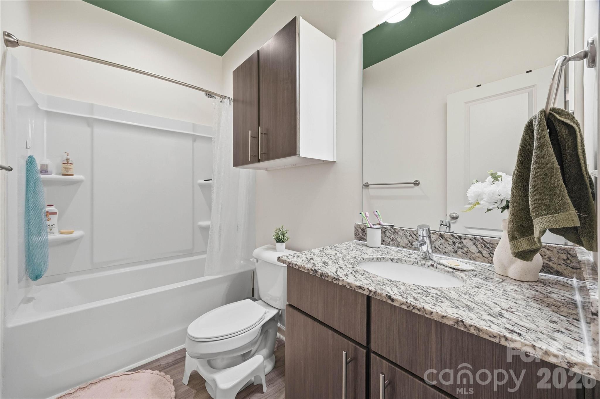 204 Overstone Court Property Photo 30