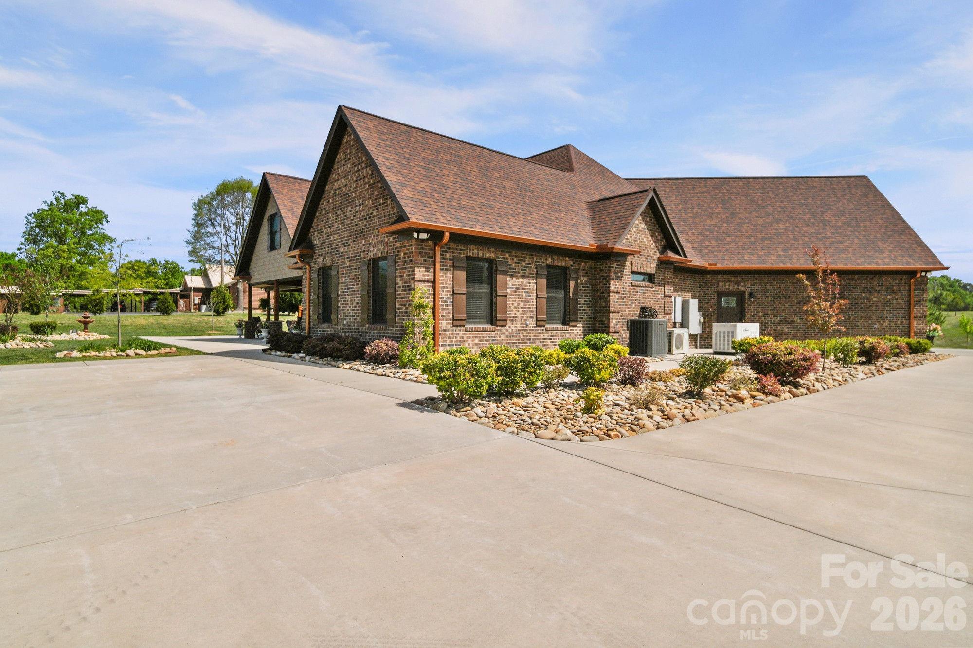 617 Caudle Road Property Photo 6