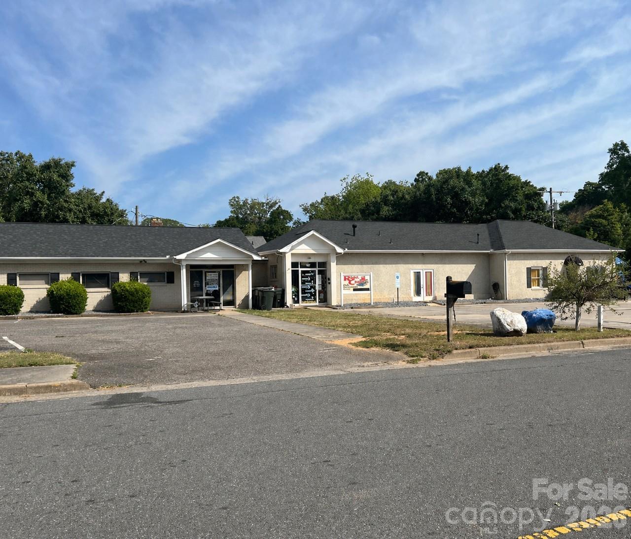 107 Dotson Street Property Photo 1