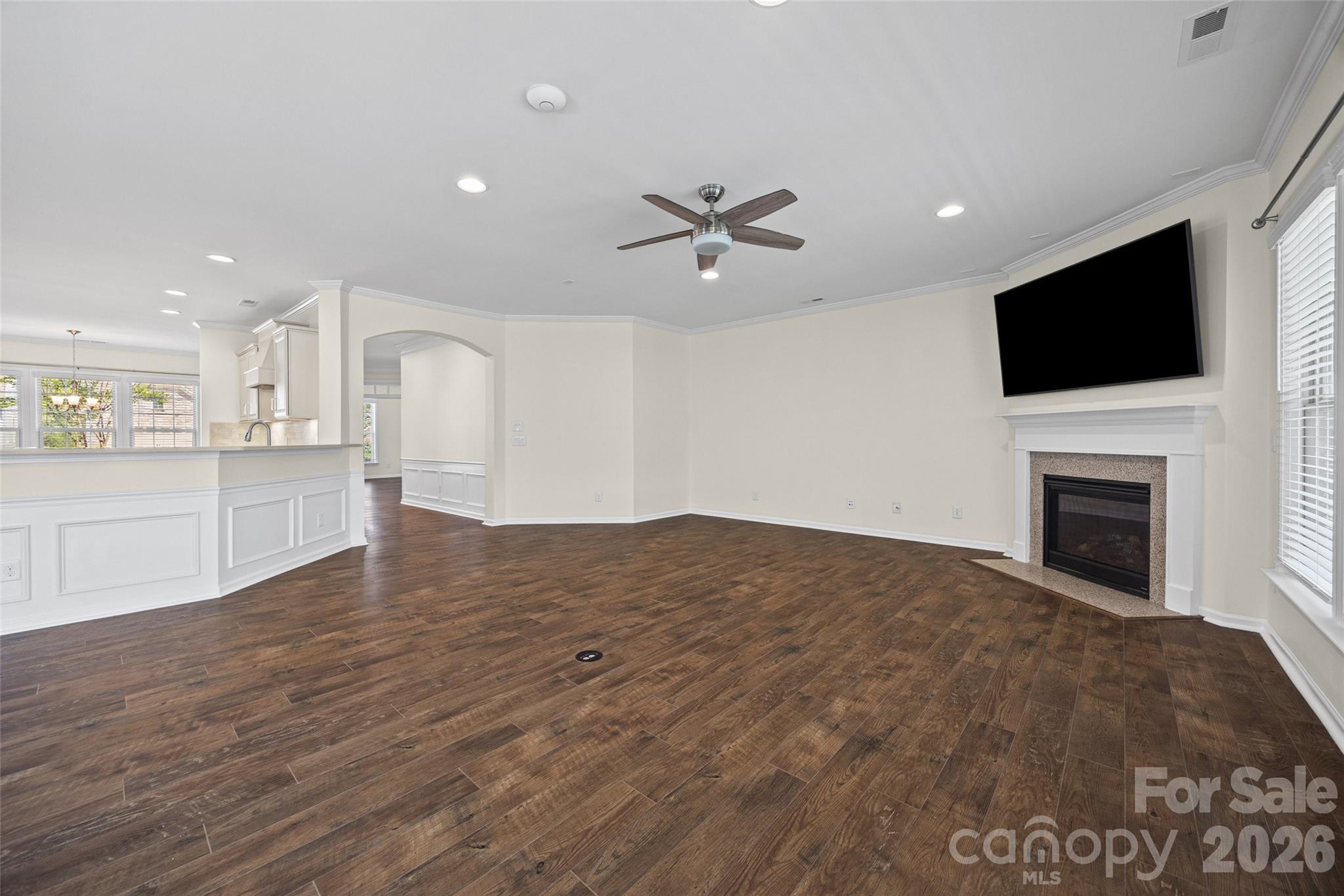 426 Haven Avenue Property Photo 16