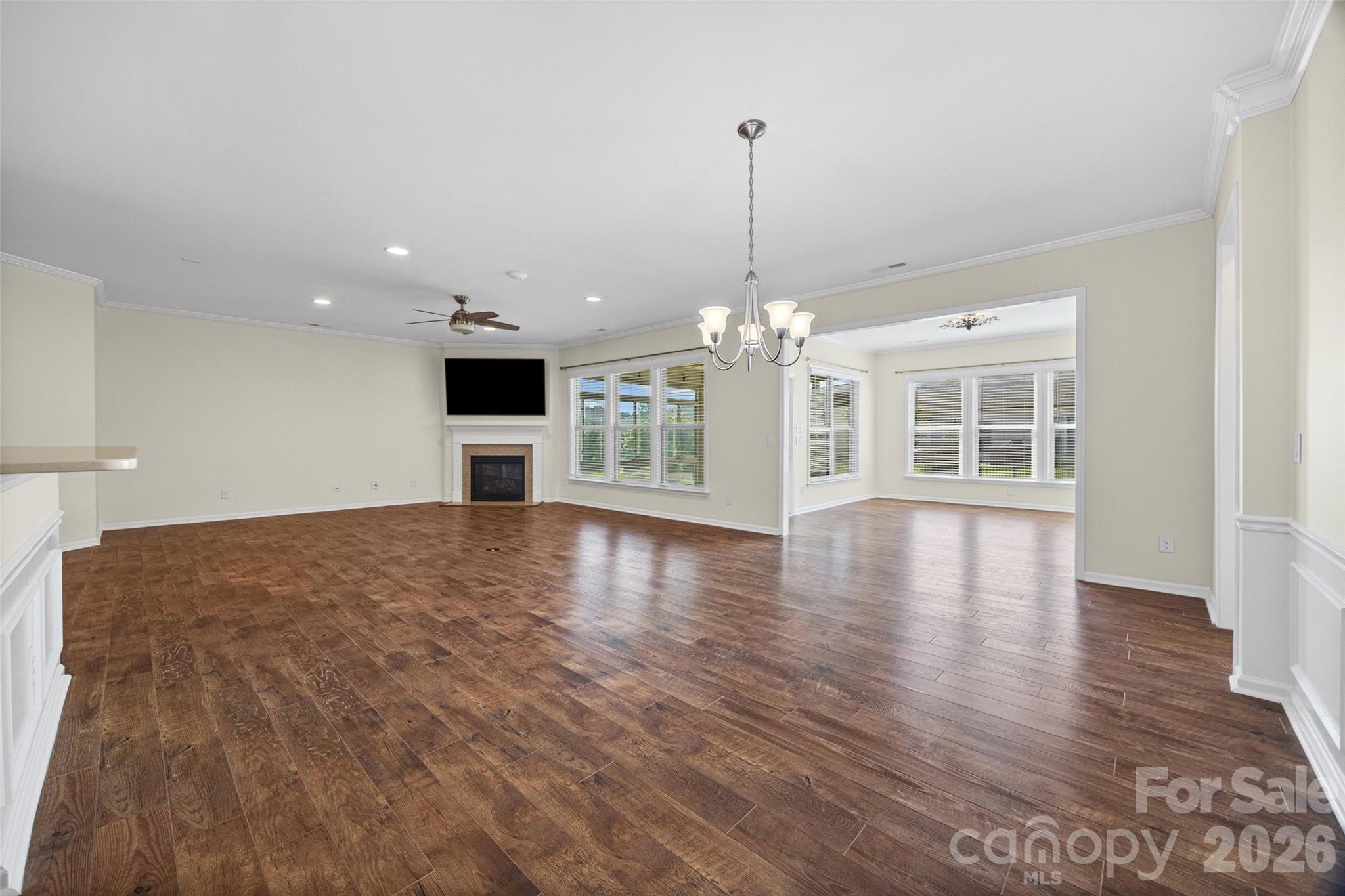 426 Haven Avenue Property Photo 18