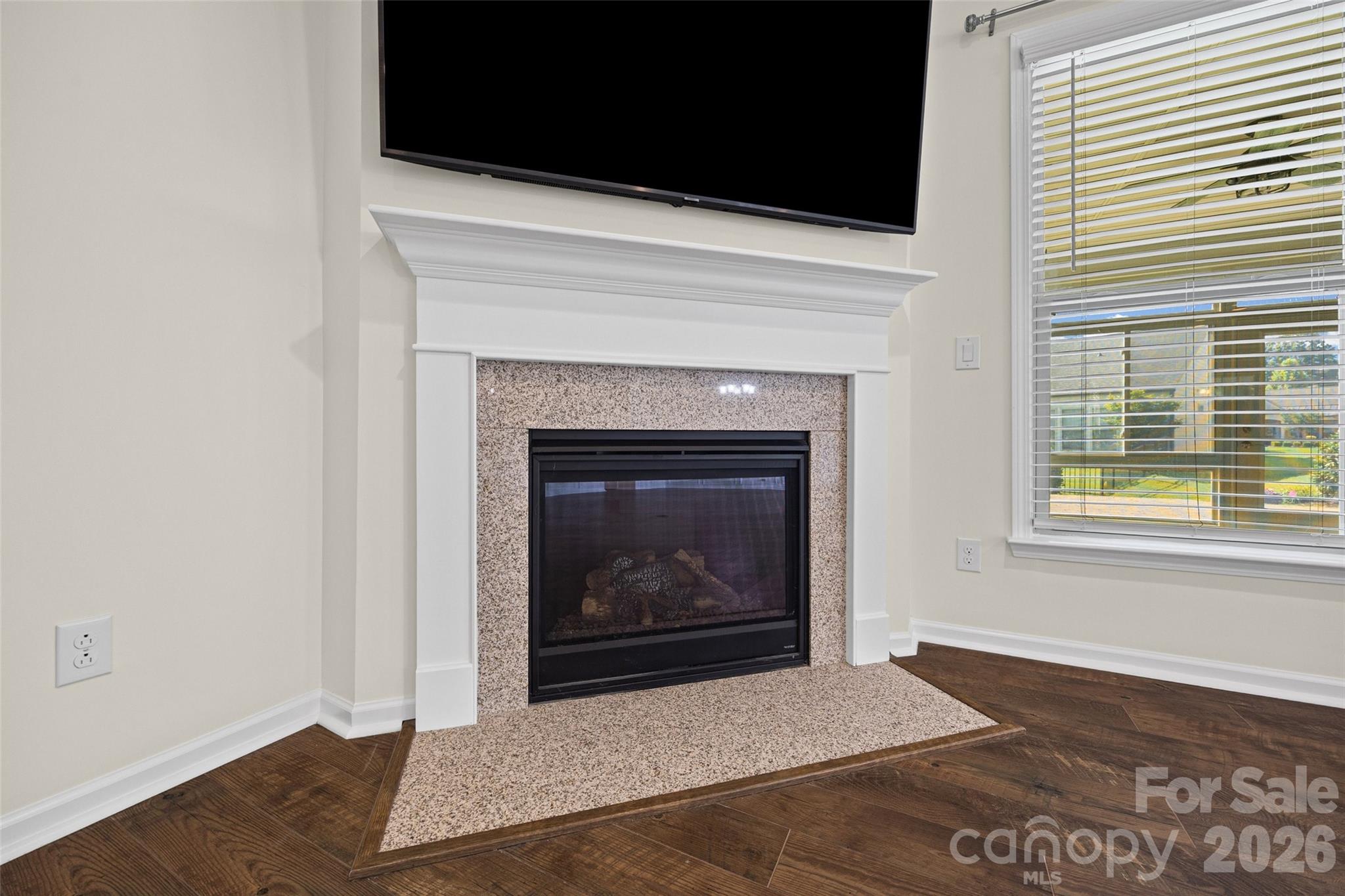 426 Haven Avenue Property Photo 19