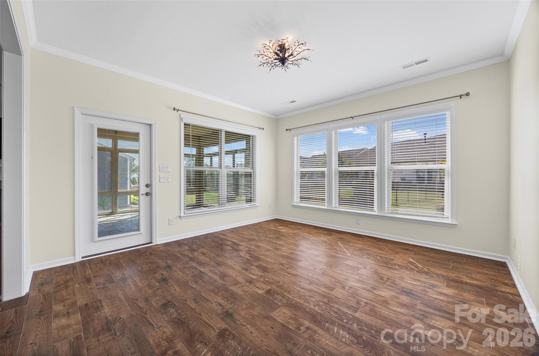 426 Haven Avenue Property Photo 23