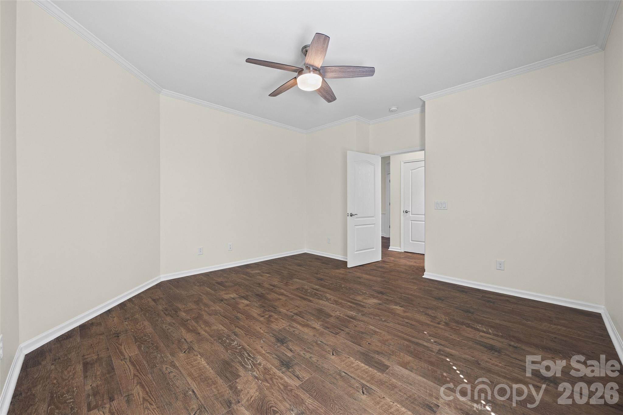 426 Haven Avenue Property Photo 31