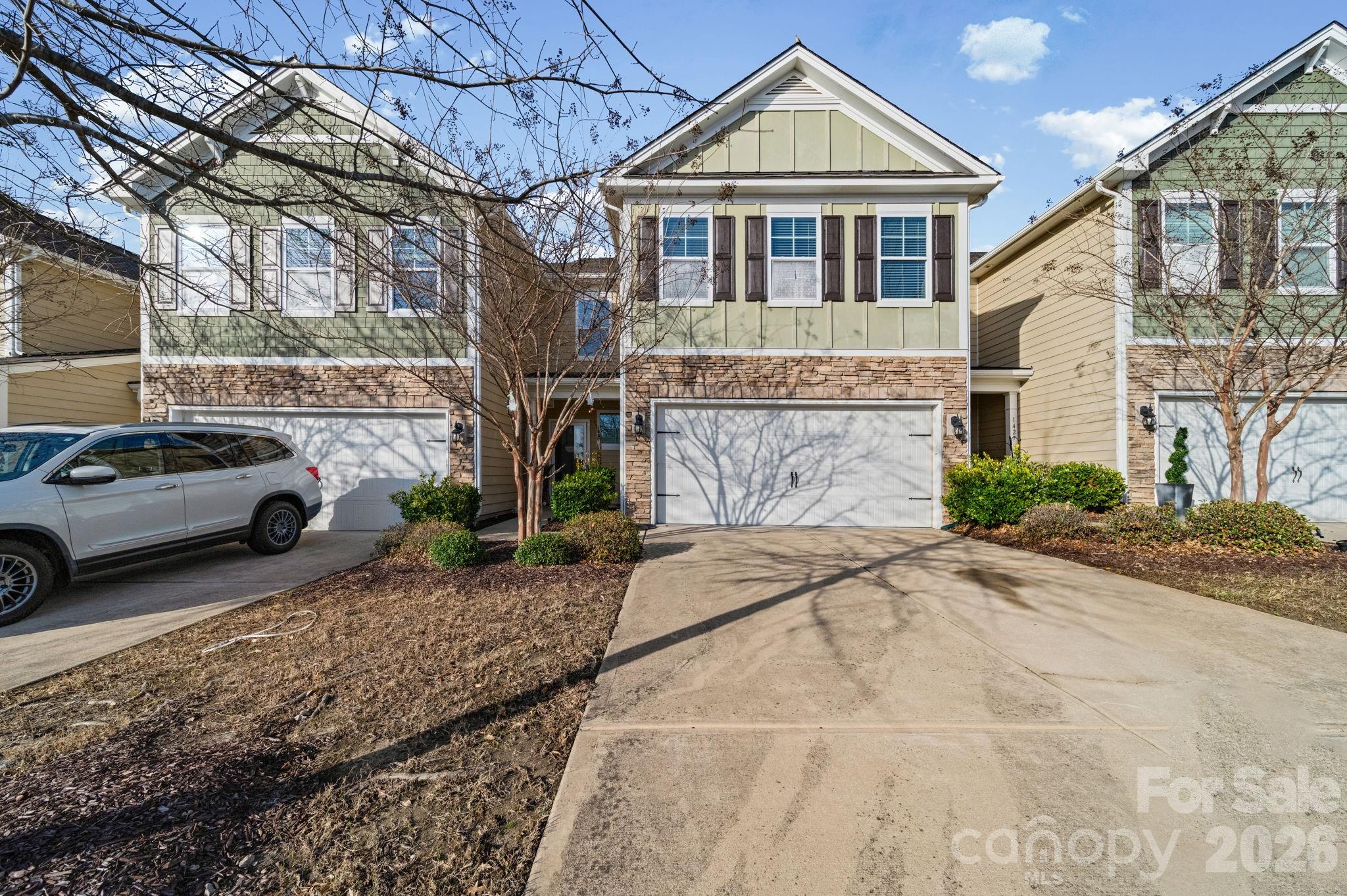 1425 Bramblewood Drive Property Photo 3