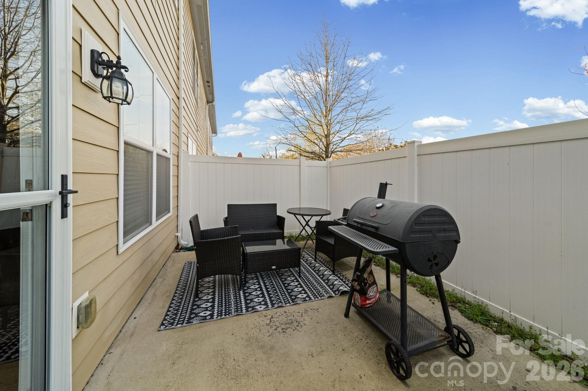 1425 Bramblewood Drive Property Photo 34