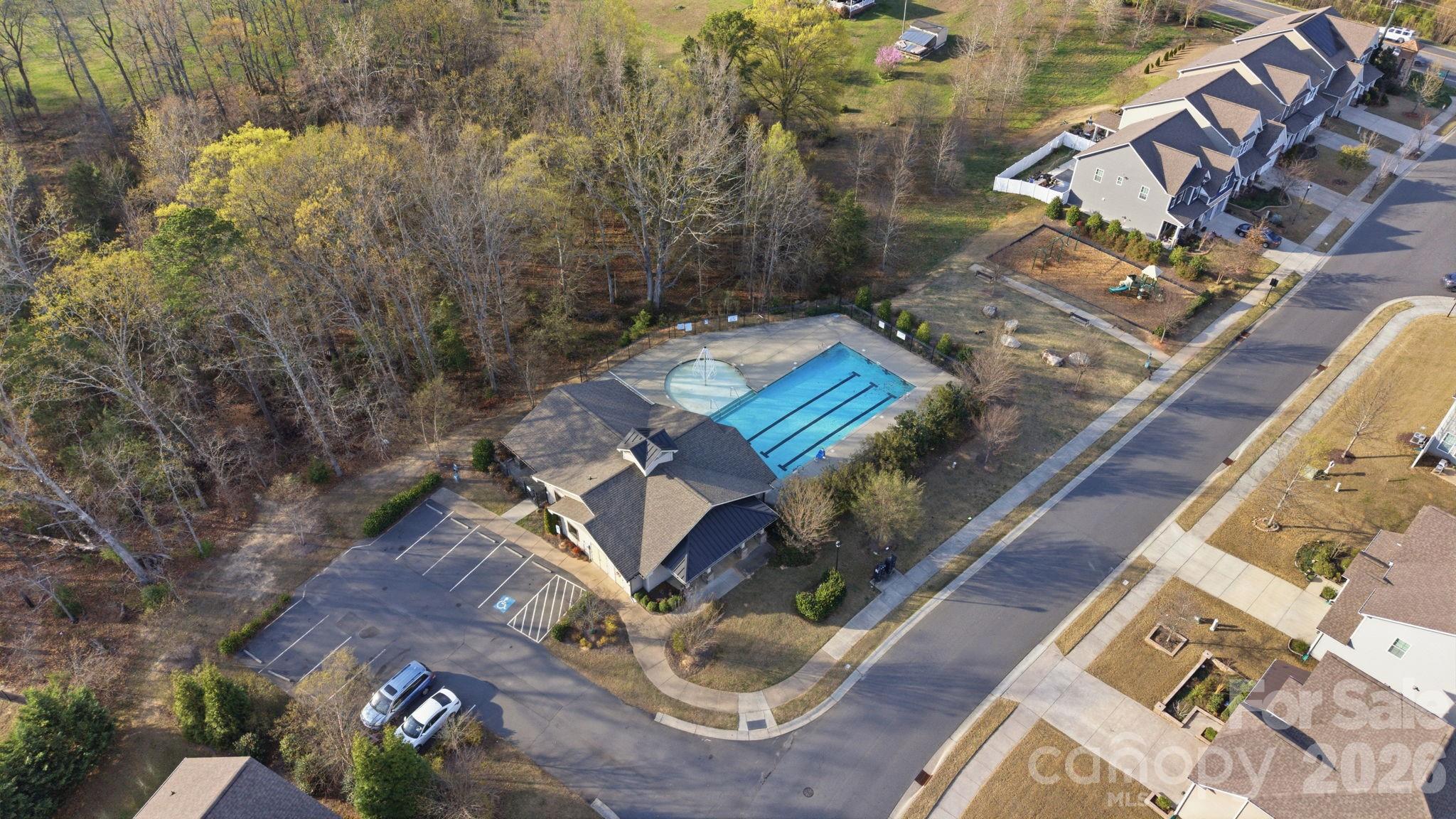 1425 Bramblewood Drive Property Photo 41