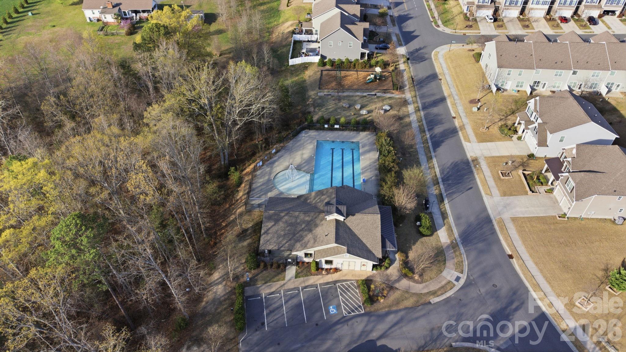 1425 Bramblewood Drive Property Photo 42