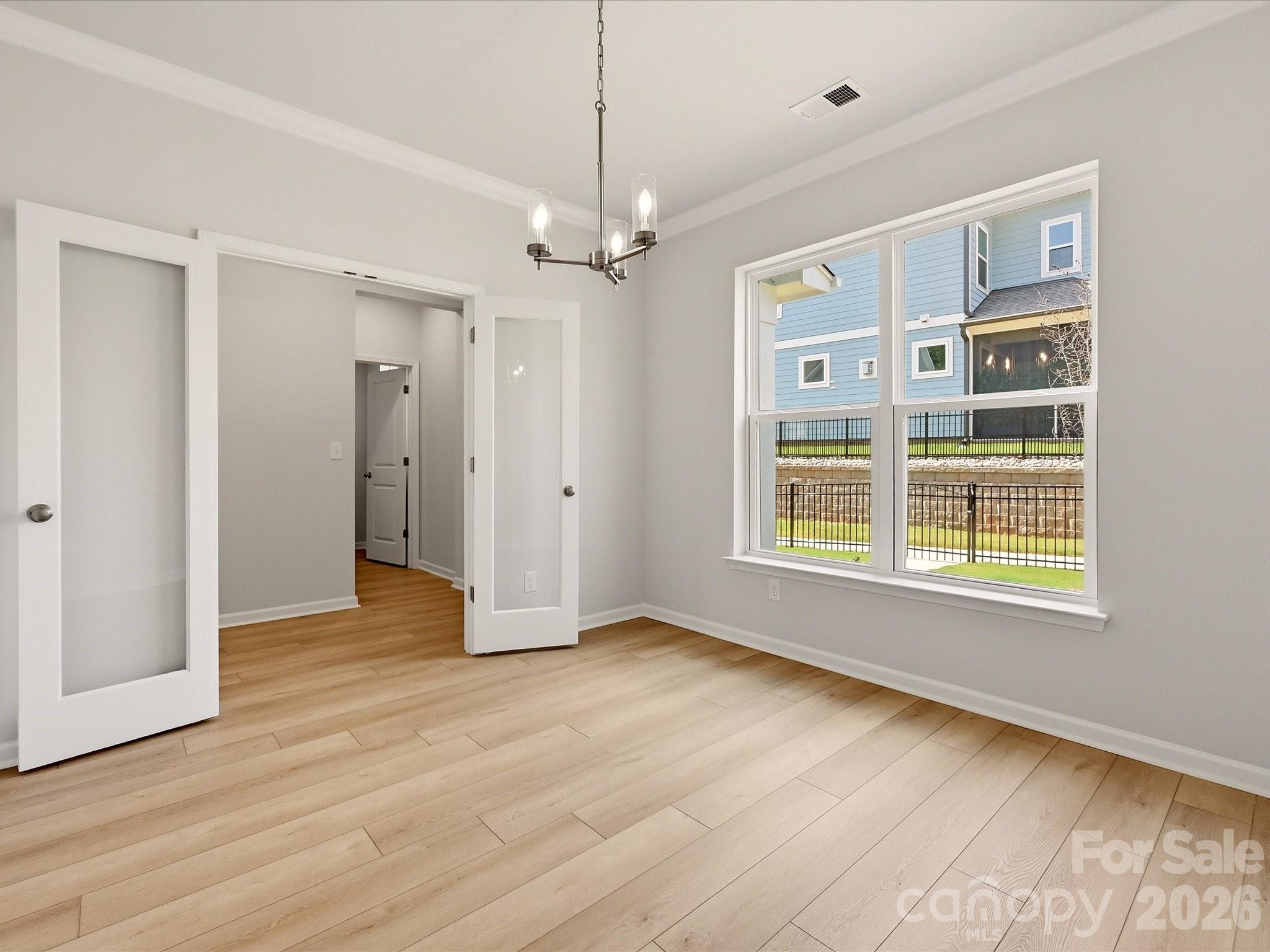 18200 Middle Springs Lane Property Photo 3