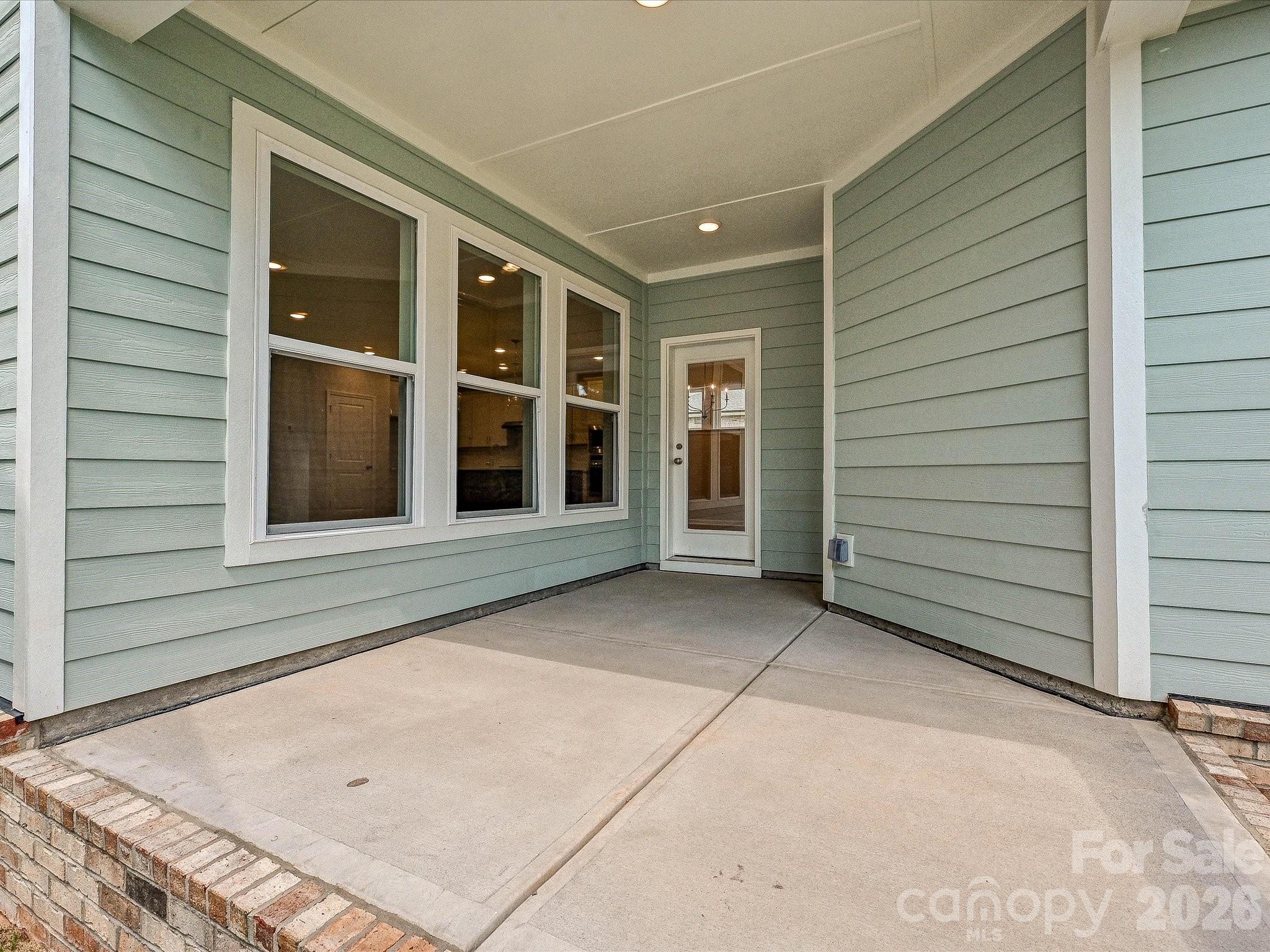 18200 Middle Springs Lane Property Photo 17