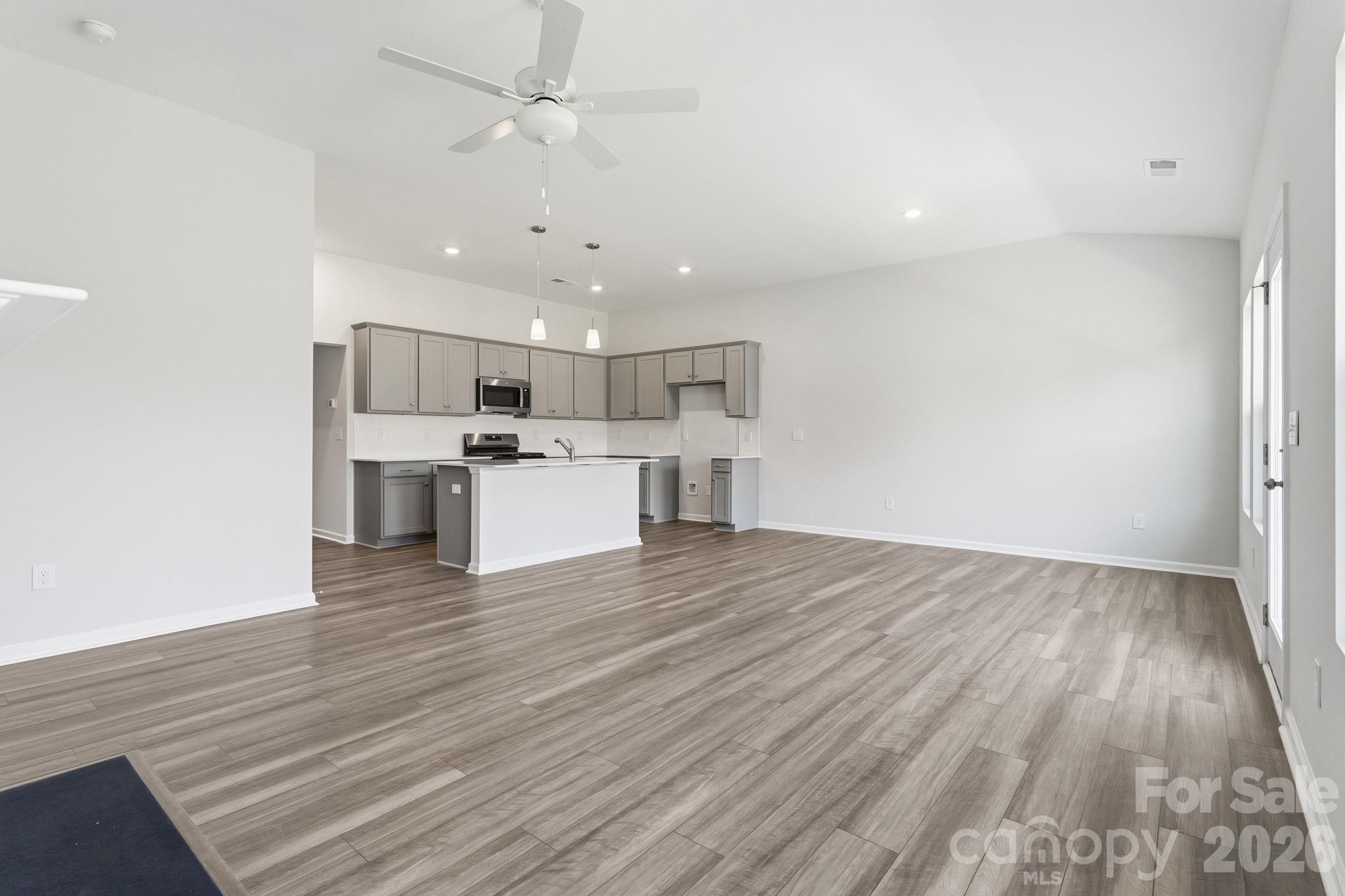 223 Rodeo Drive Property Photo 7