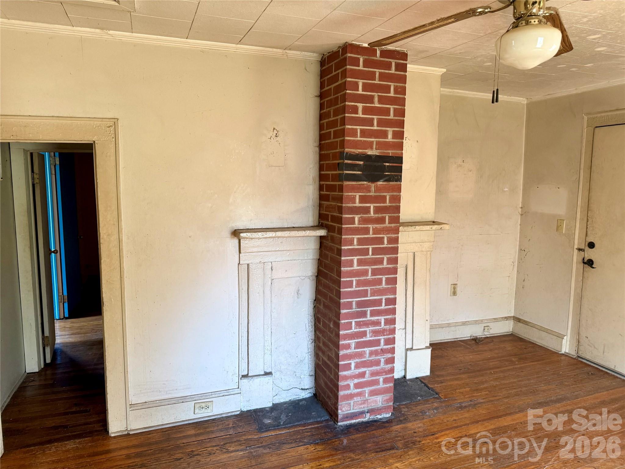 144 Branch Street Property Photo 2