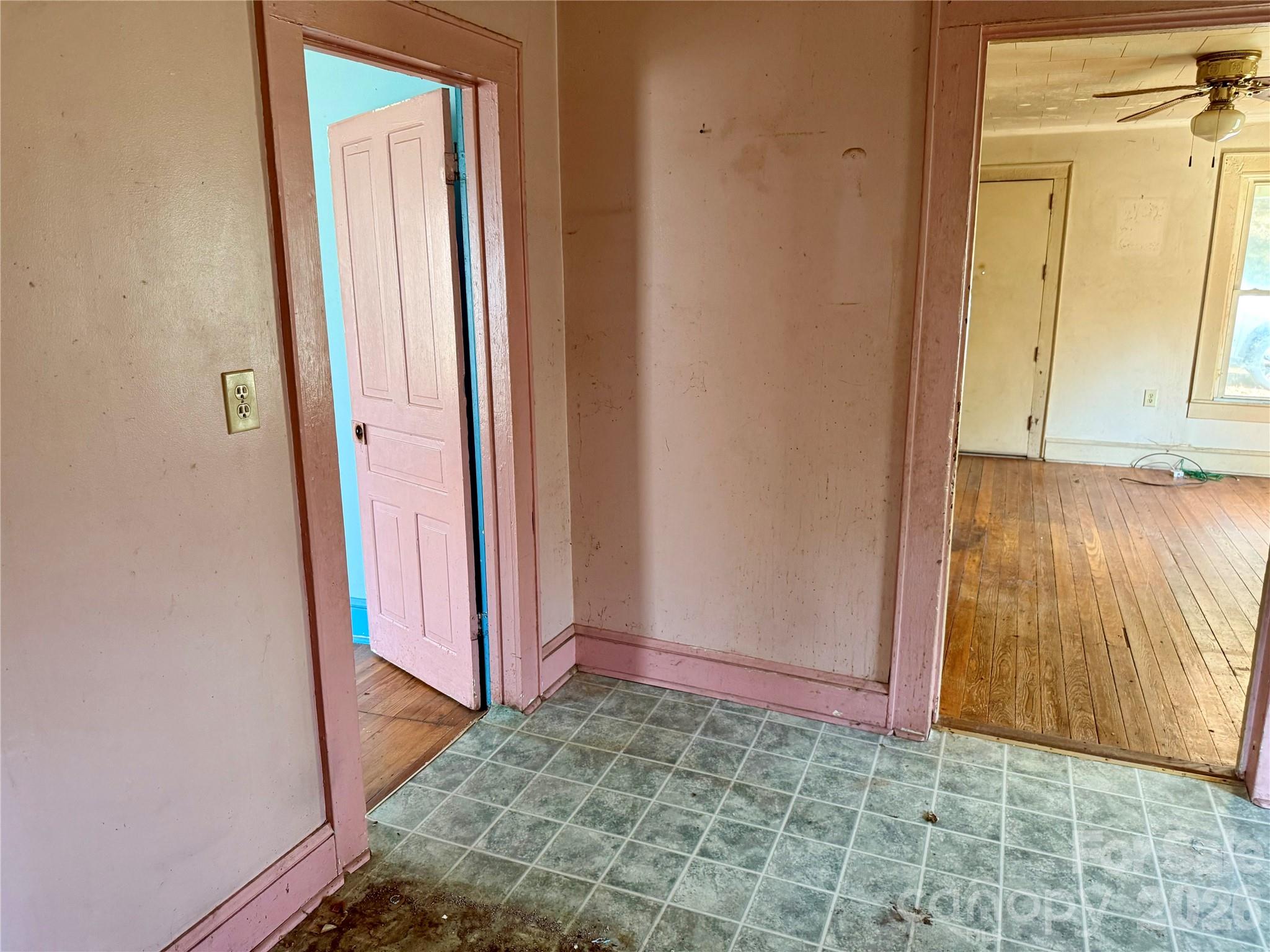 144 Branch Street Property Photo 10
