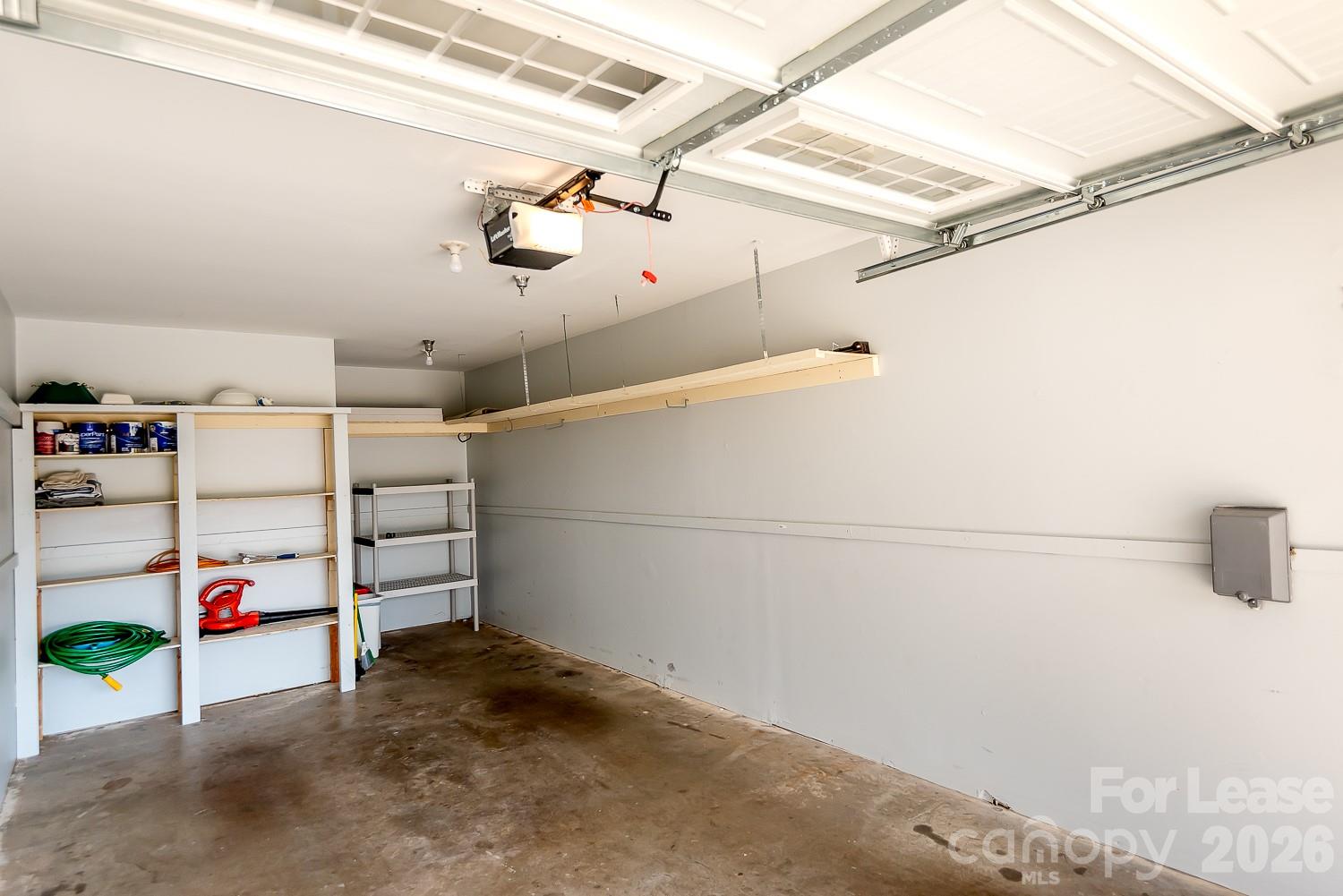 206 S Cedar Street Property Photo 9