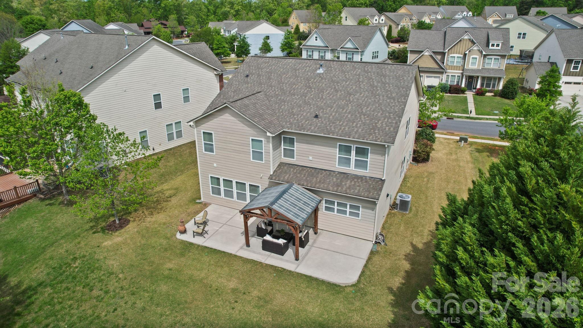 4019 Orchid Way Property Photo 5
