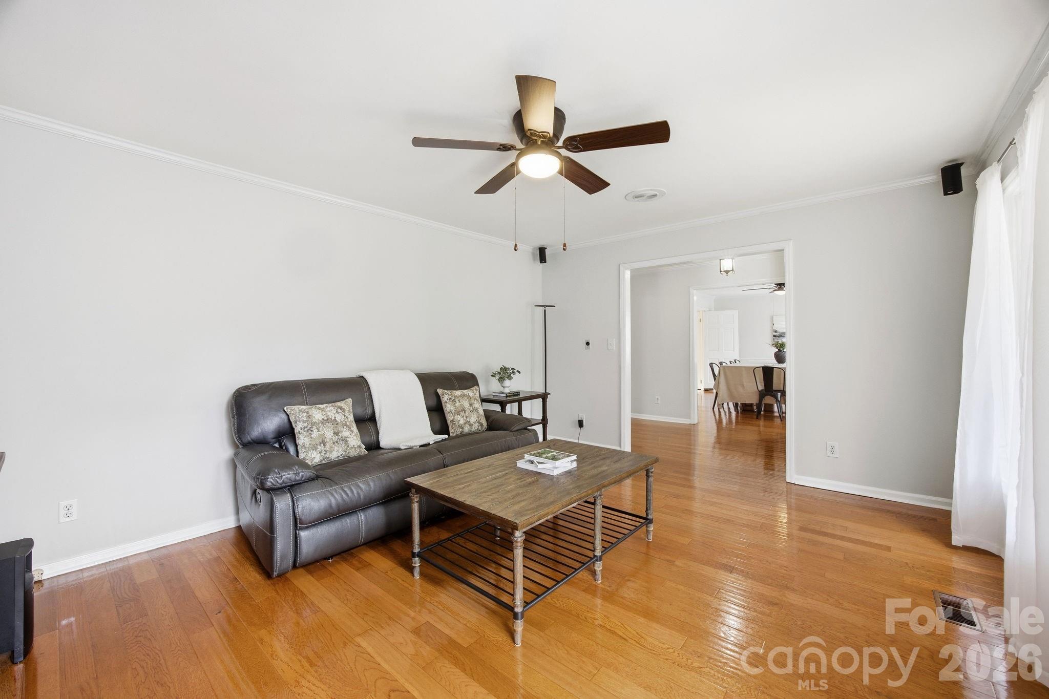 1215 Hillside Drive Property Photo 12