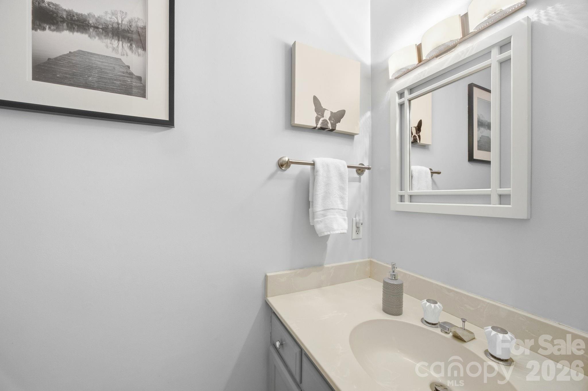 1215 Hillside Drive Property Photo 17