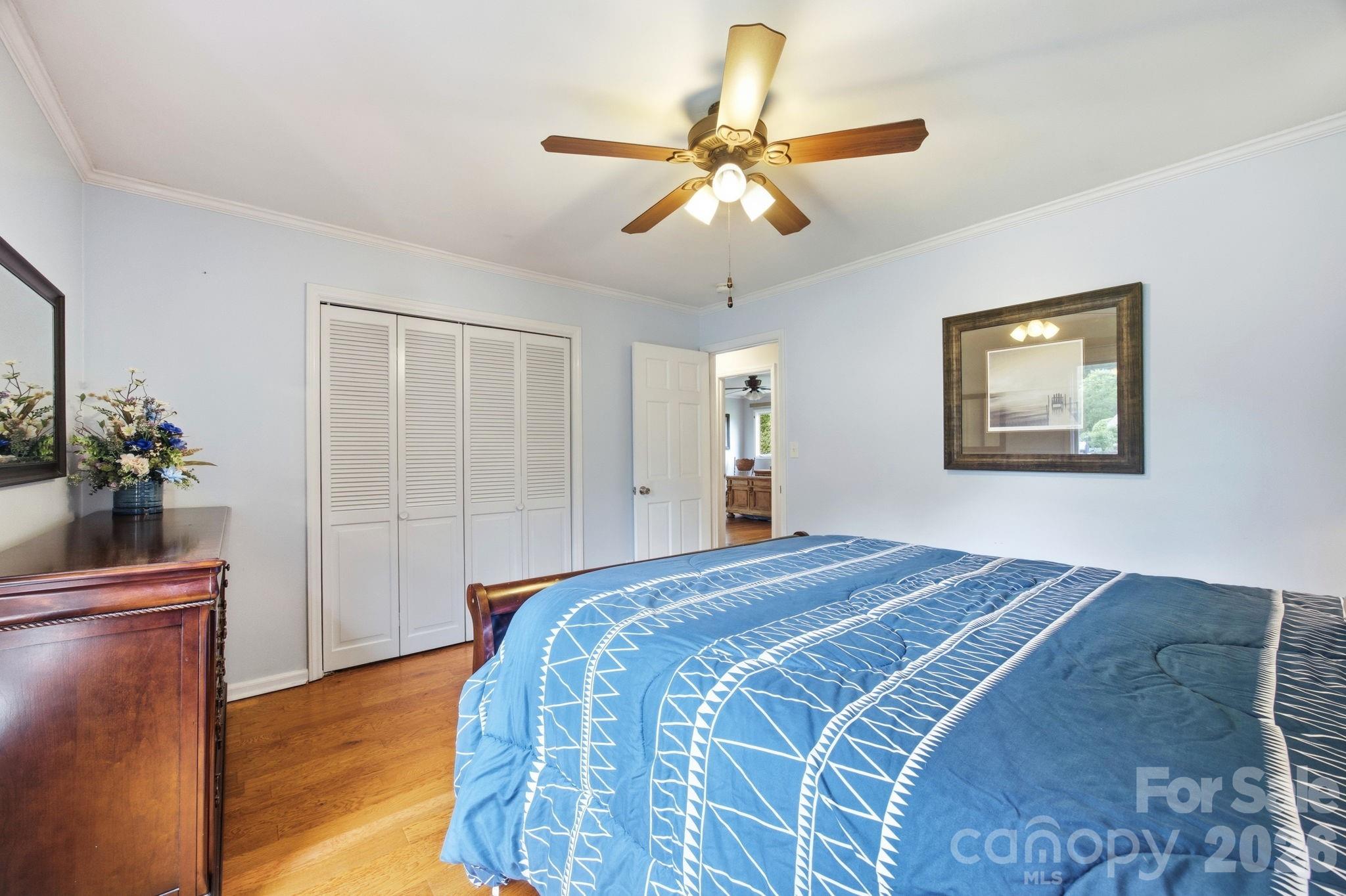 1215 Hillside Drive Property Photo 24