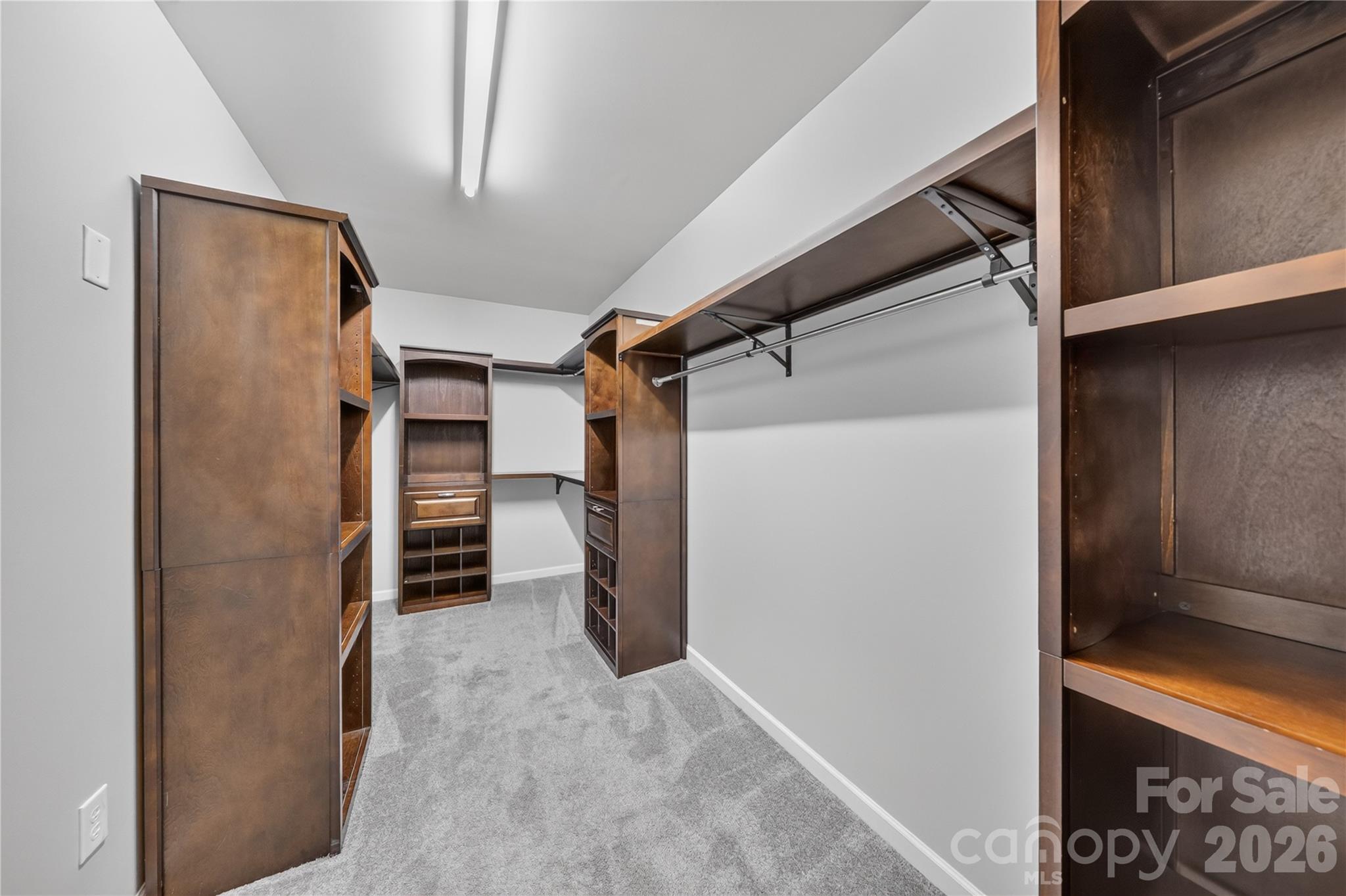 7041 Carnwarth Lane Property Photo 9