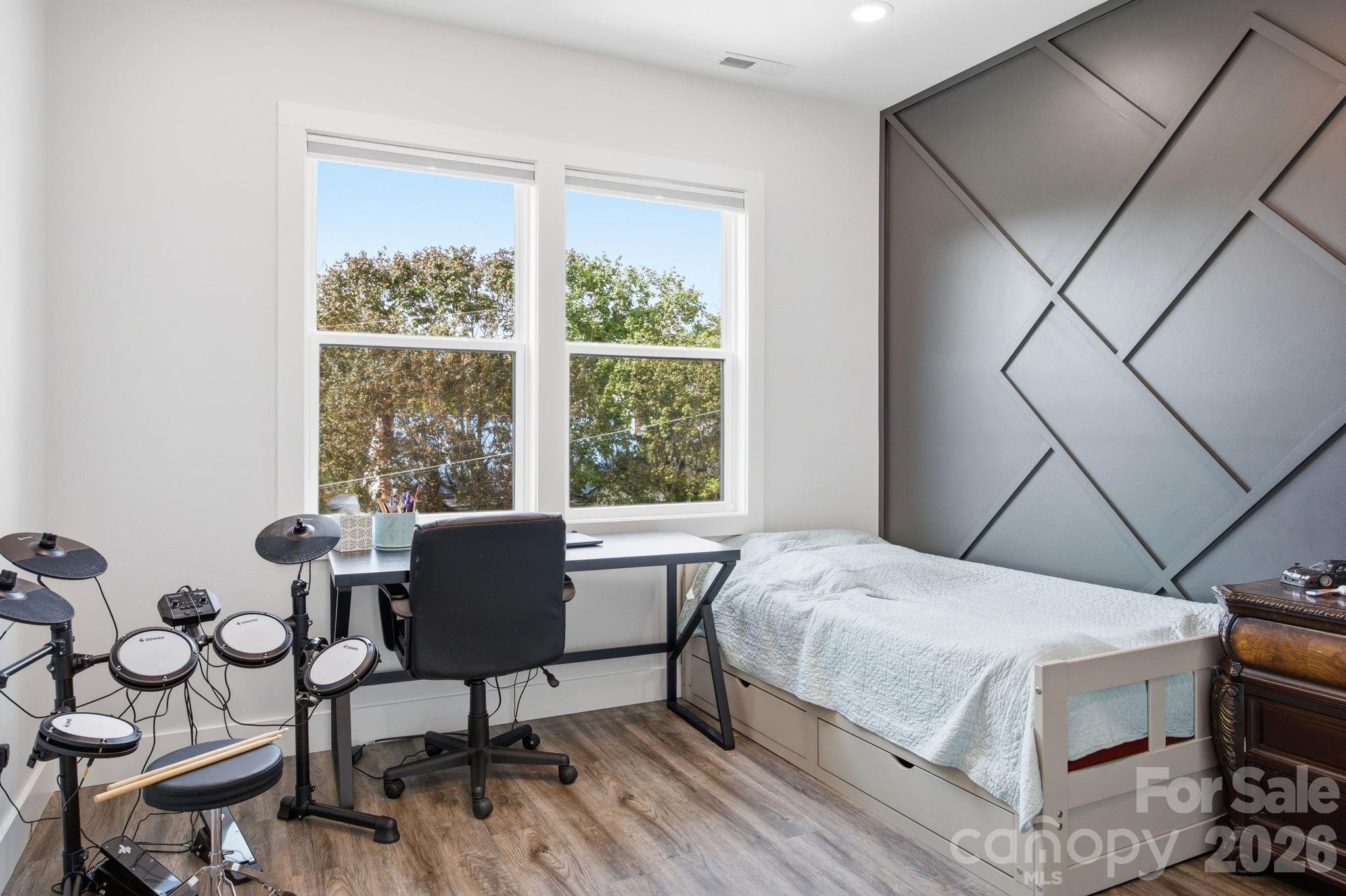 30 First Street Property Photo 28