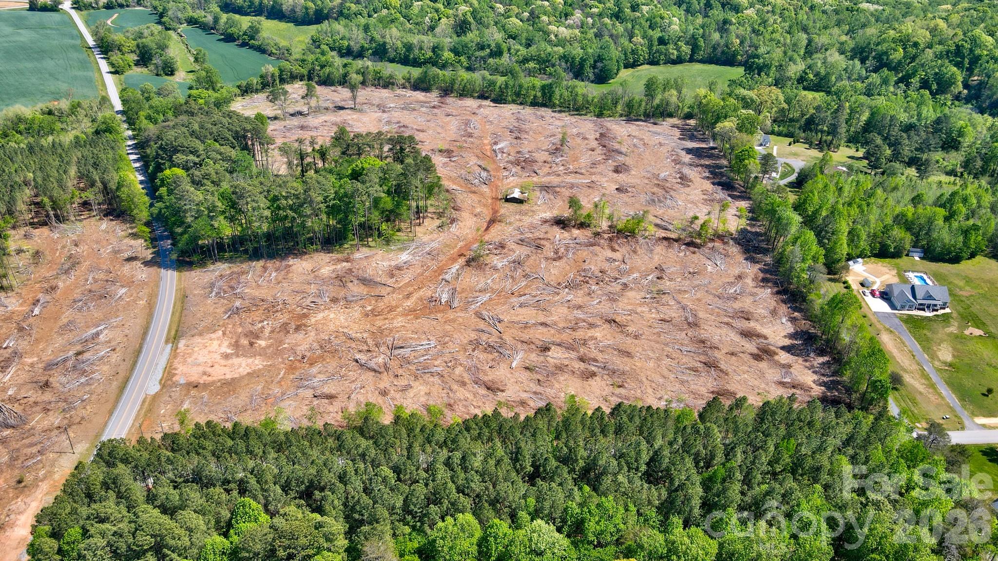 225 Midway Road Property Photo 10